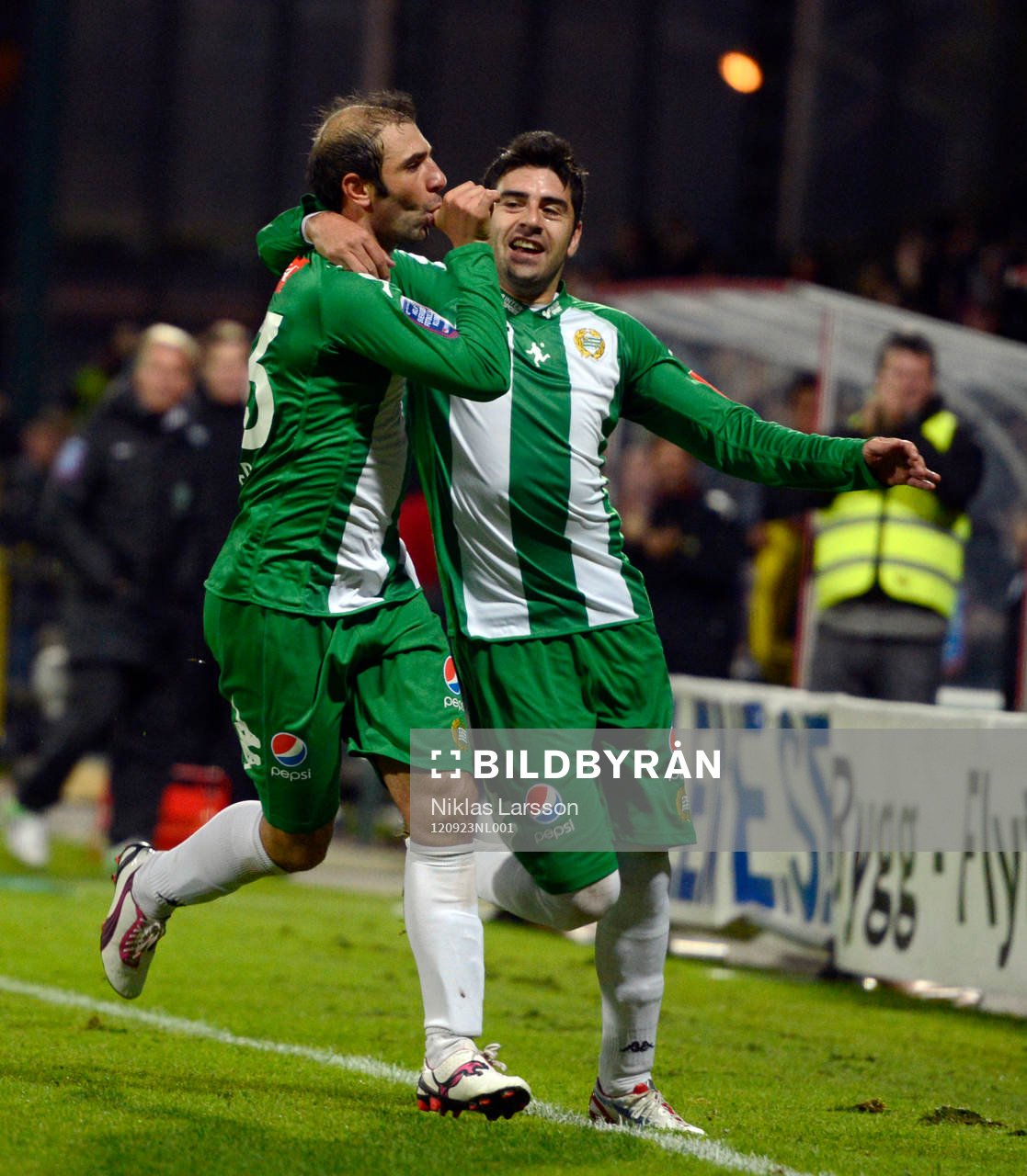 Fotboll, Superettan, Hammarby - Brage: Kennedy Bakircioglu, Hammarby jublar efter 1-0