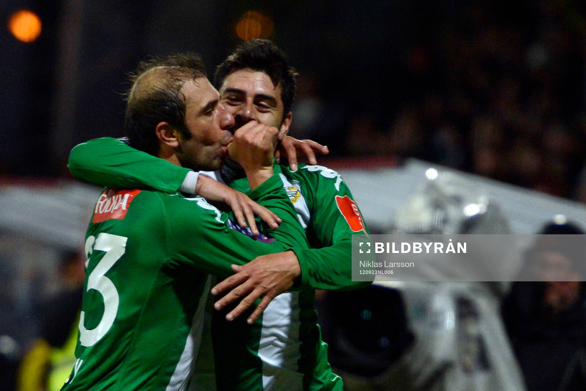Kennedy Bakircioglu, Hammarby firar sitt mål och att han