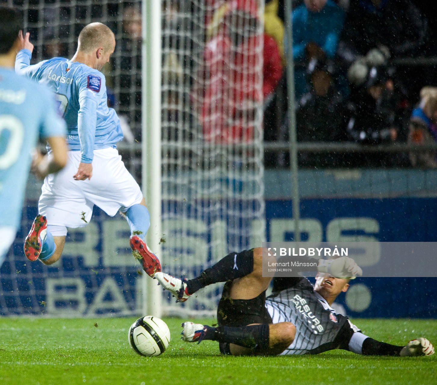 Daniel Larsson, Malmö mot Pär Hansson, Helsingborg