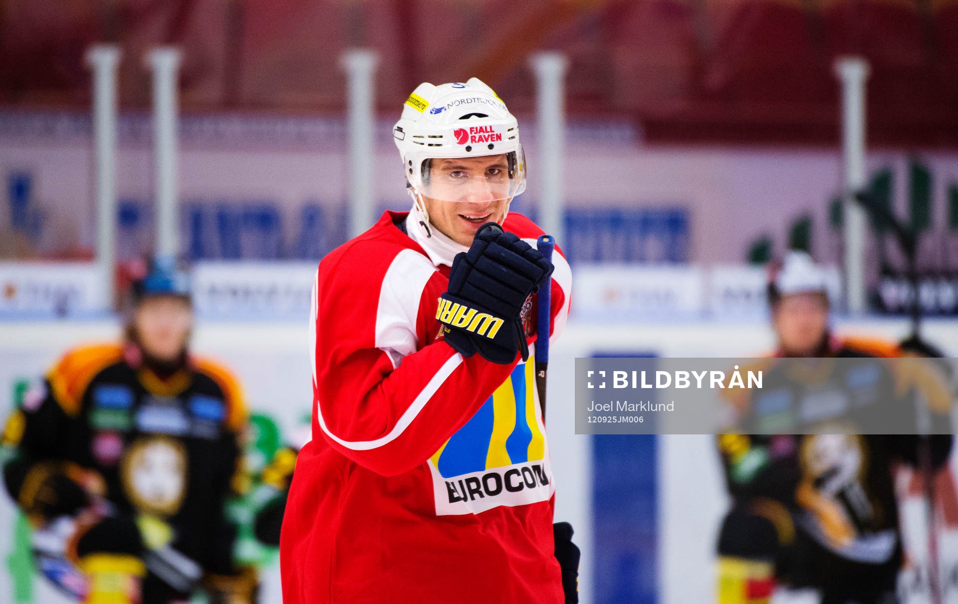 Alexander Steen, Modo, värmer upp