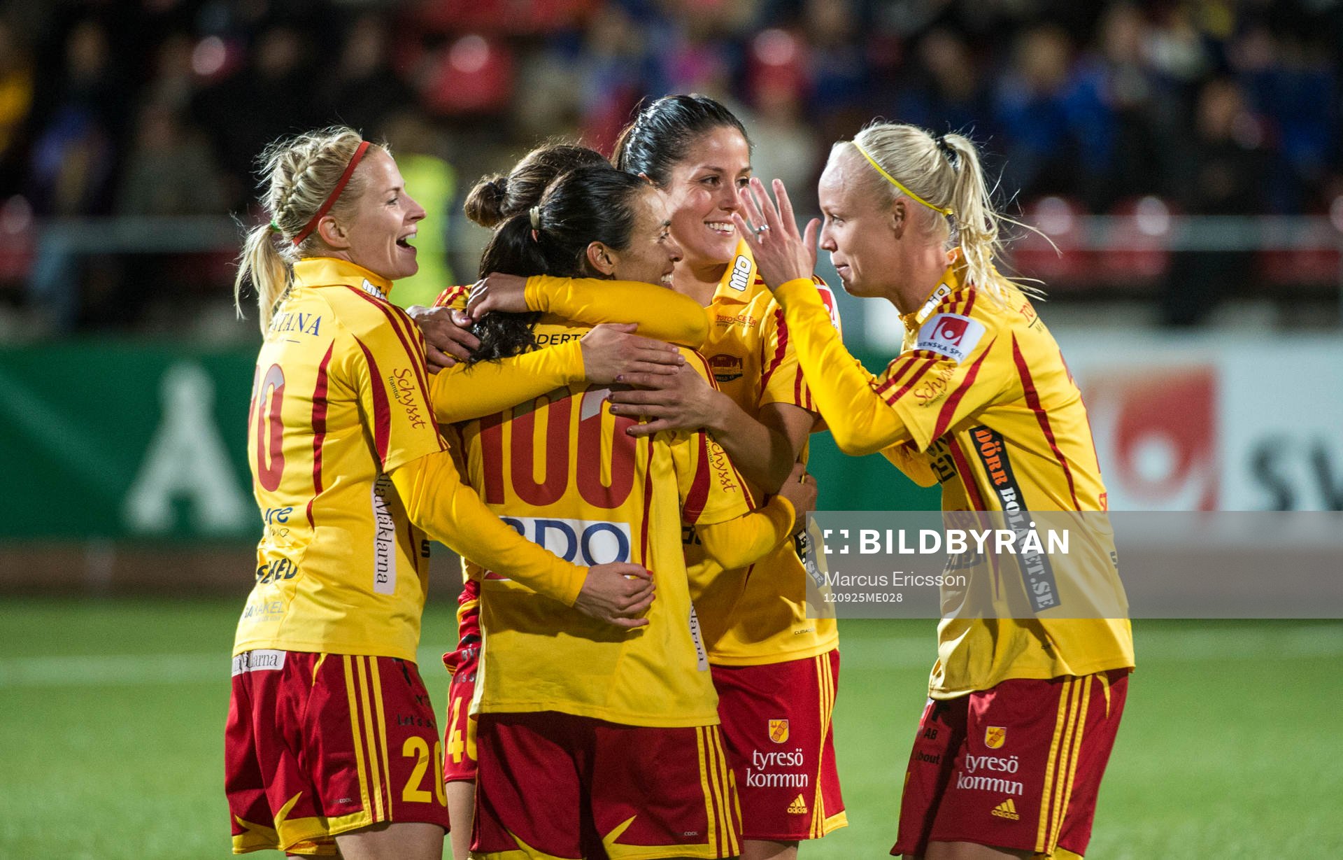 Marta Vieira da Silva, Tyresö jublar