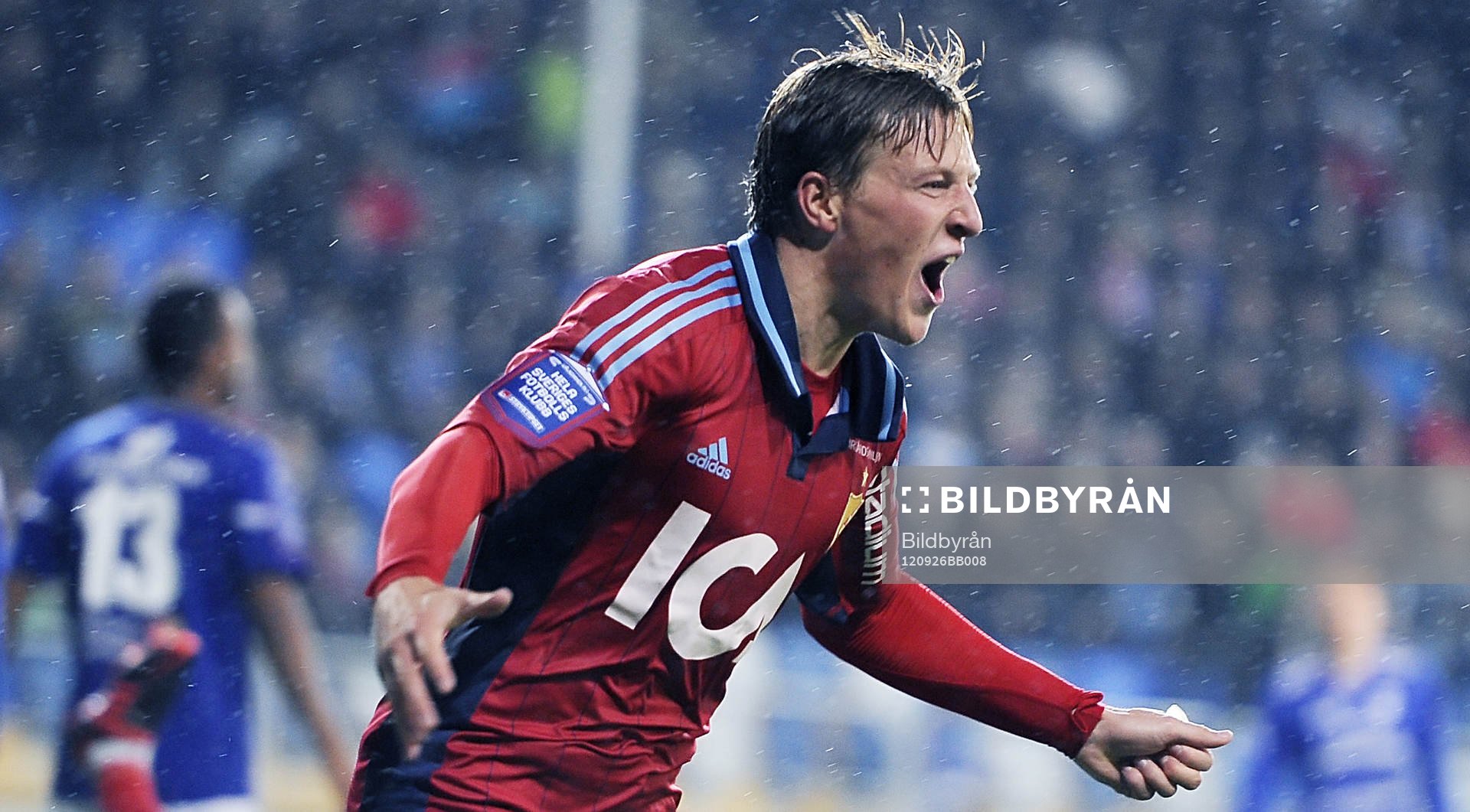Djurgårdens nr 13  Emil Bergström jublar