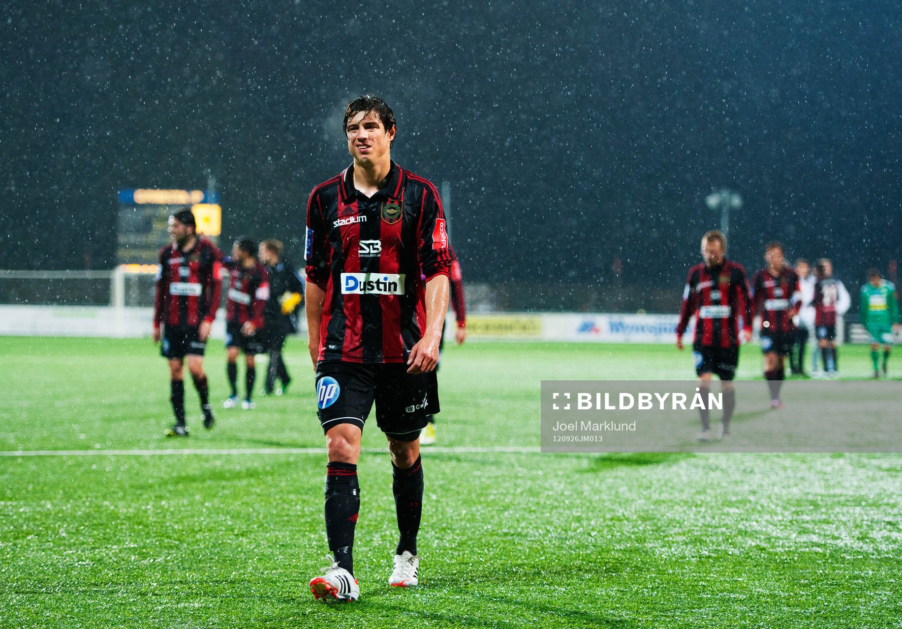 Gabriel Petrovic, Brommapojkarna, deppar när han lämnar