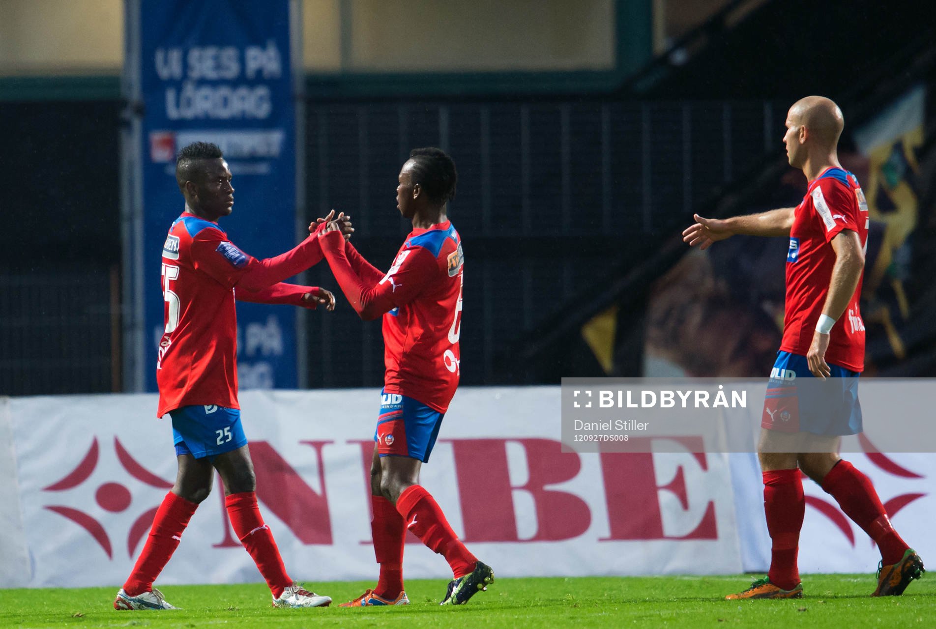 David Accam, Helsingborg, gör 1-1
