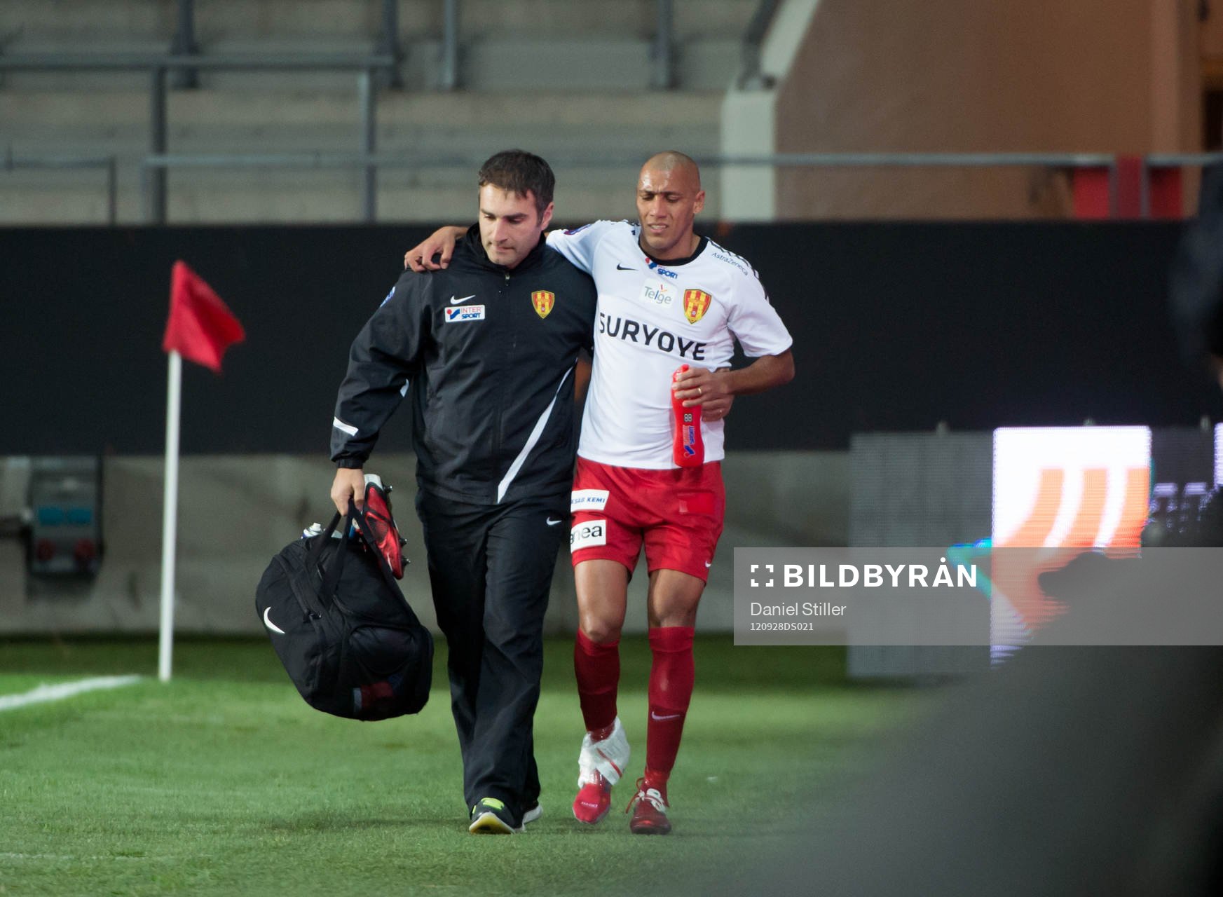 Alessandro Silva Perreira, Syrianska, utgår med skada
