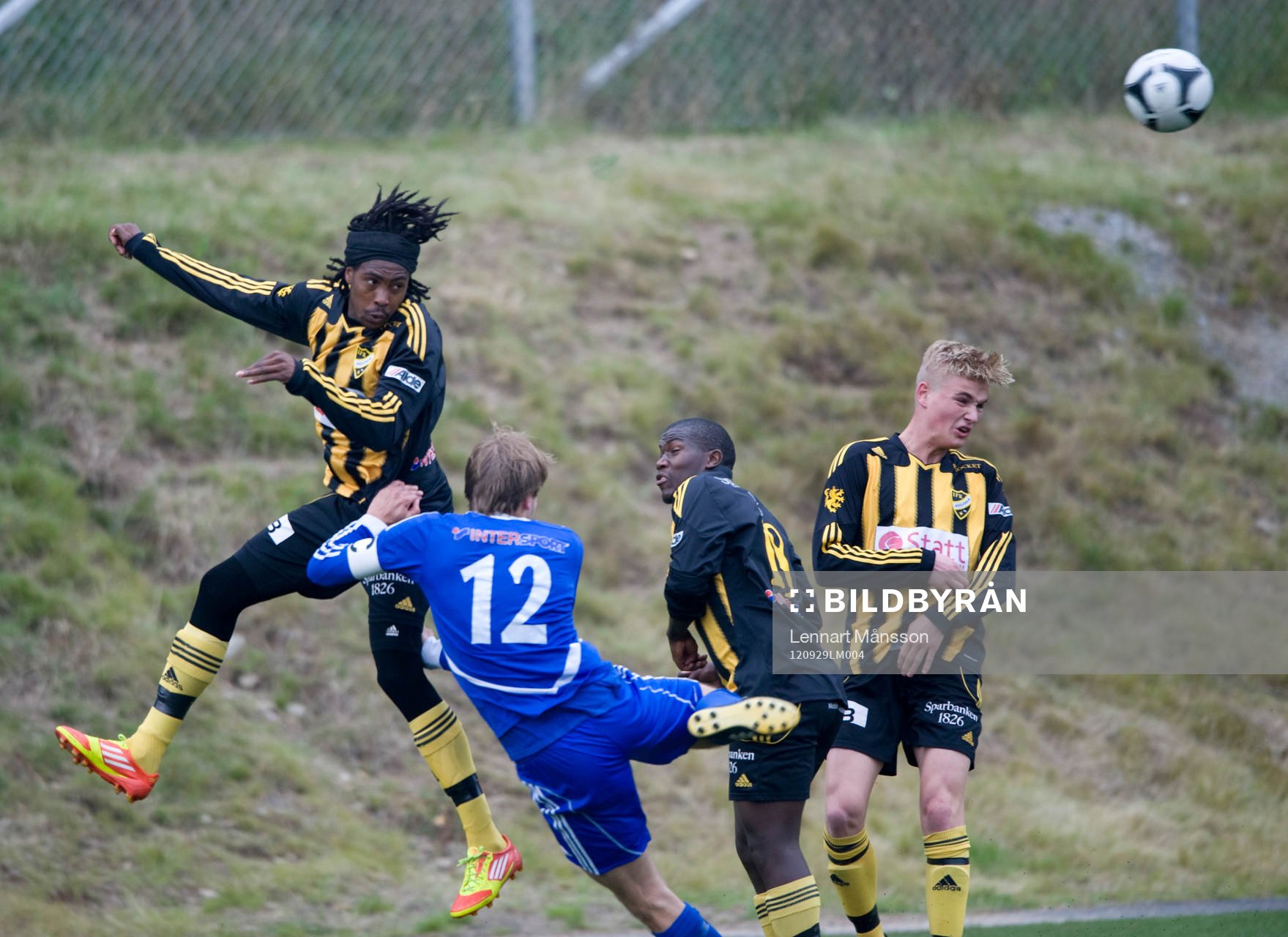 Fotboll, division 3, Asarum - IFK Hässleholm: Ayanda Nkili, Hässleholm