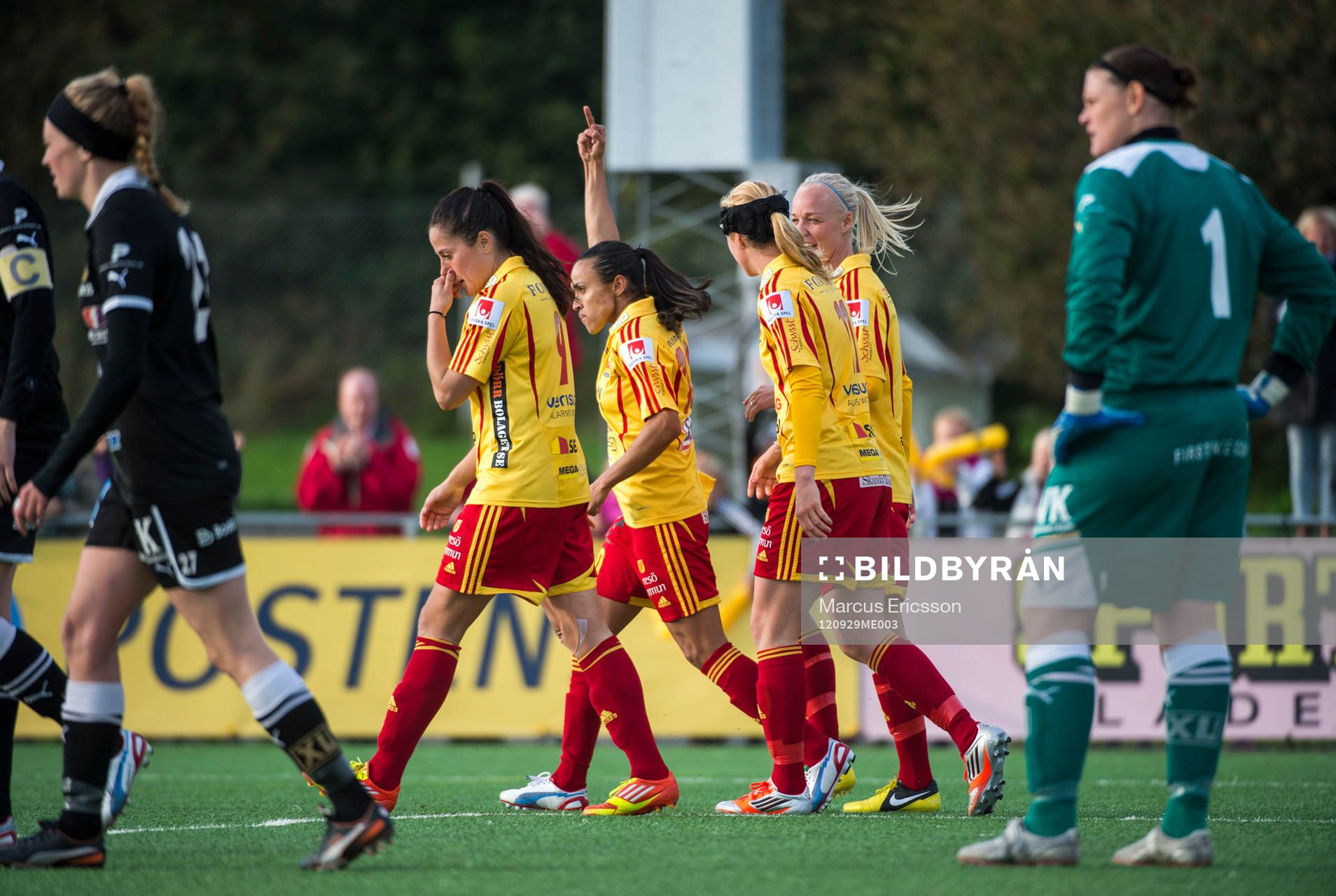 Marta Vieira da Silva, Tyresö jublar
