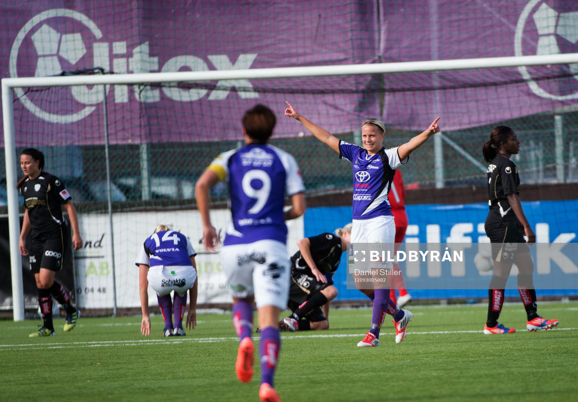 Kristine Lindblom, Jitex, gör 1-1