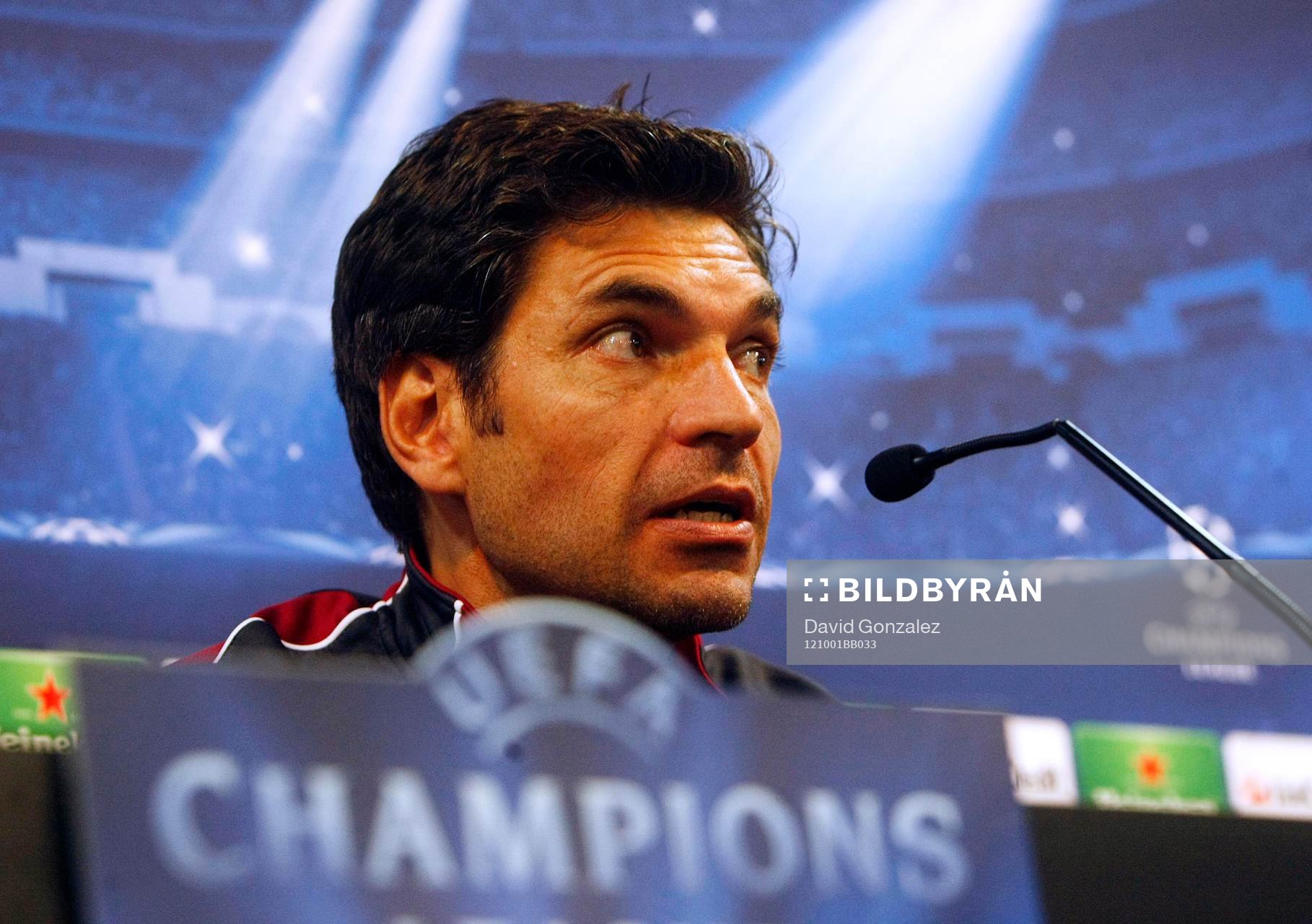 MAURICIO PELLEGRINO, tränare