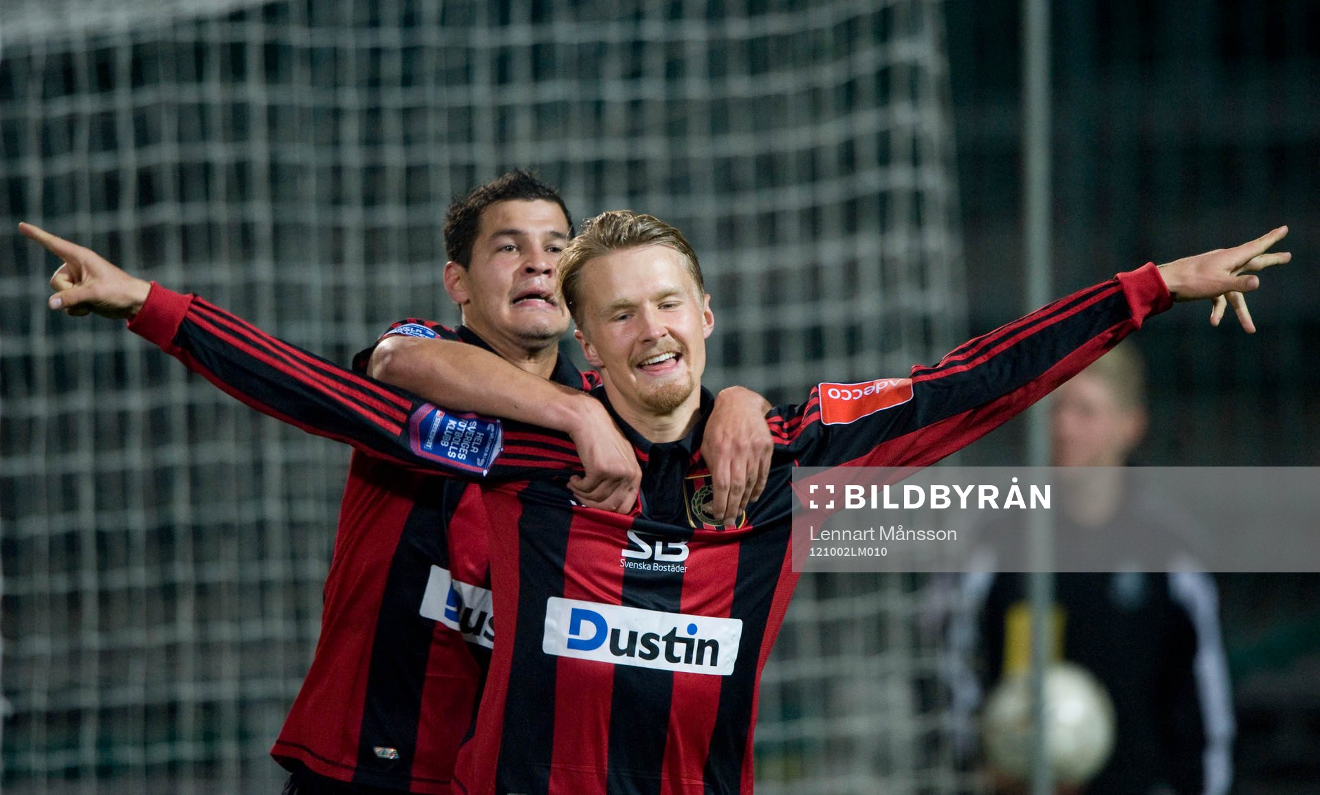 0-3, Jacob Une Larsson, Brommapojkarna, som grattas av