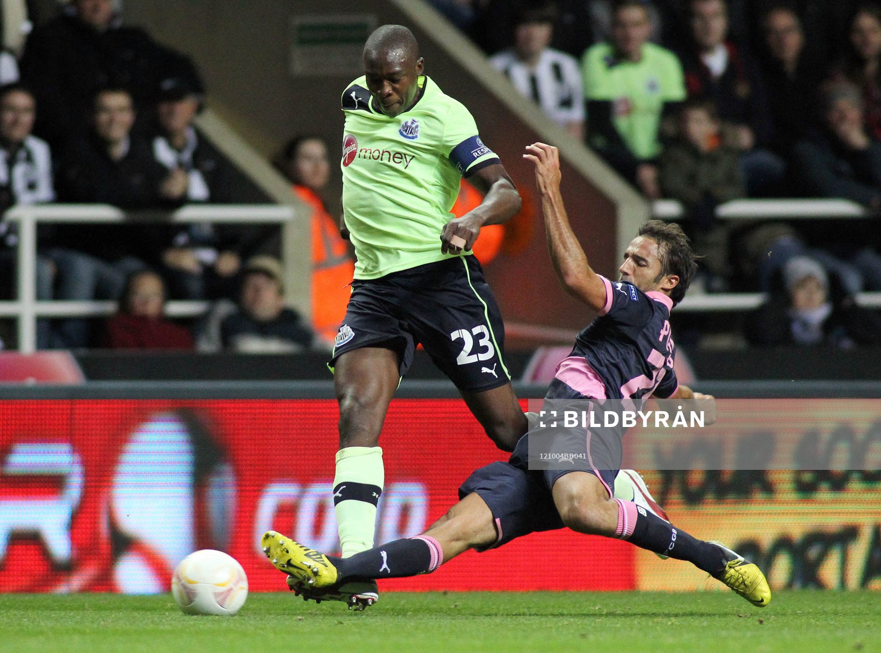 Football - Newcastle United v FC Girondins de Bordeaux -