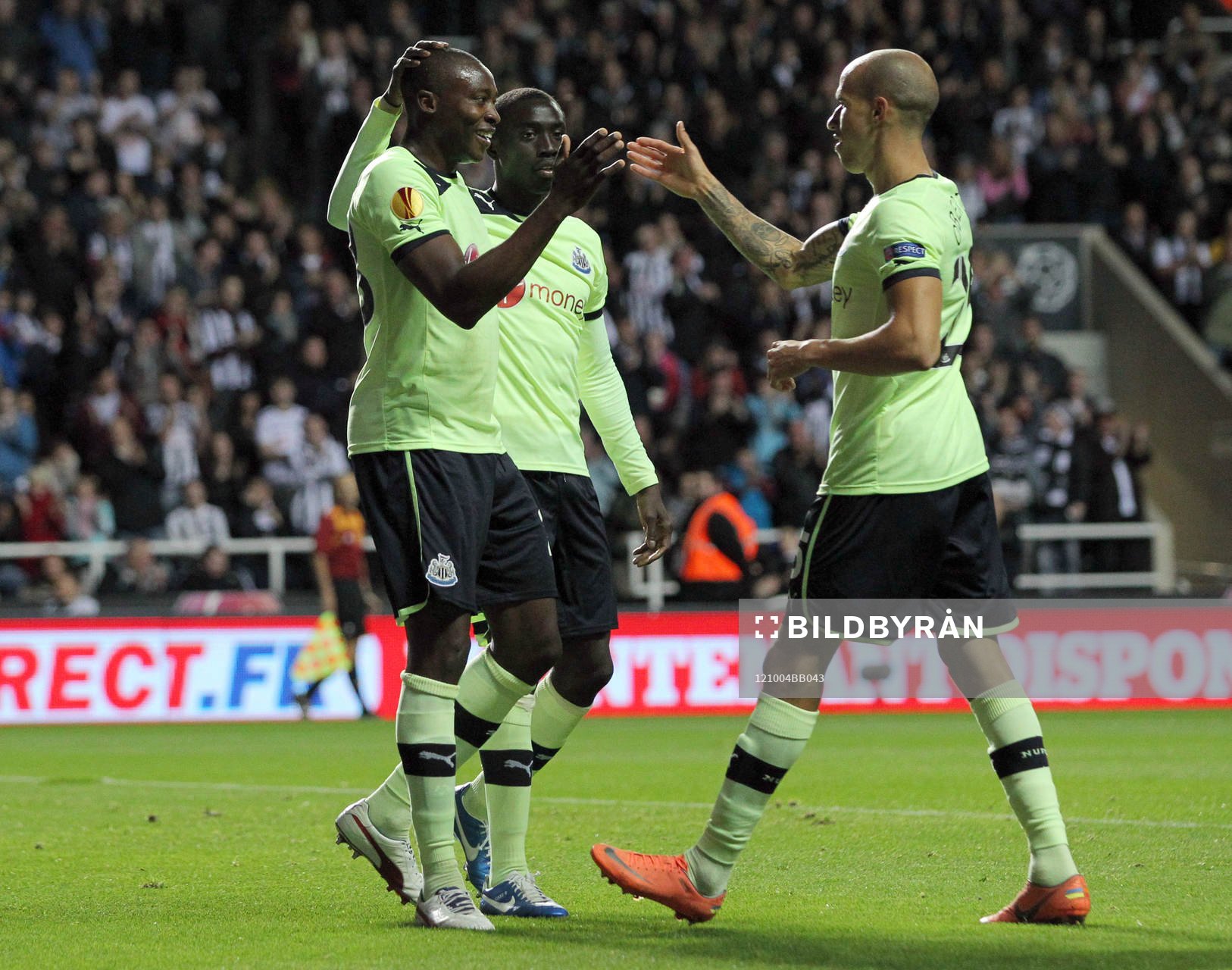 Football - Newcastle United v FC Girondins de Bordeaux -