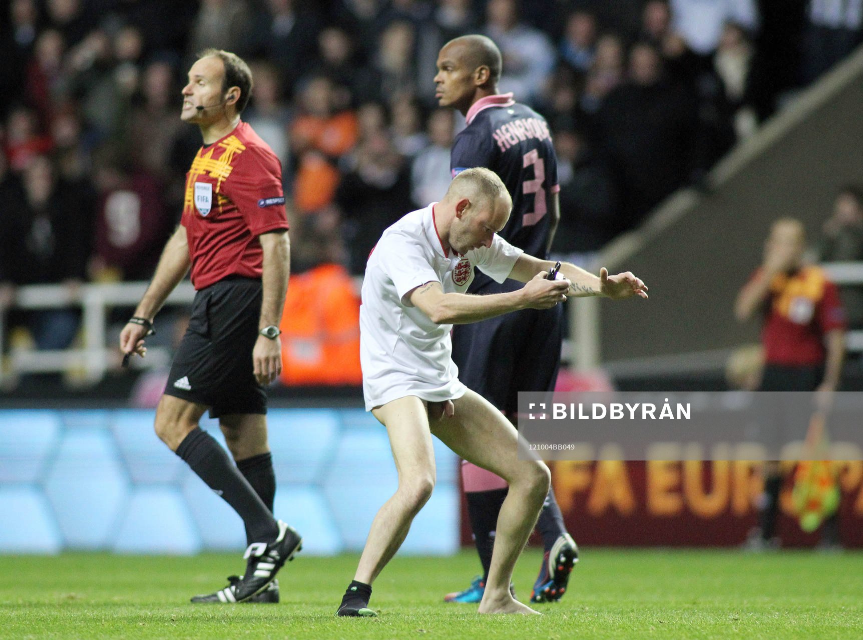 Football - Newcastle United v FC Girondins de Bordeaux -