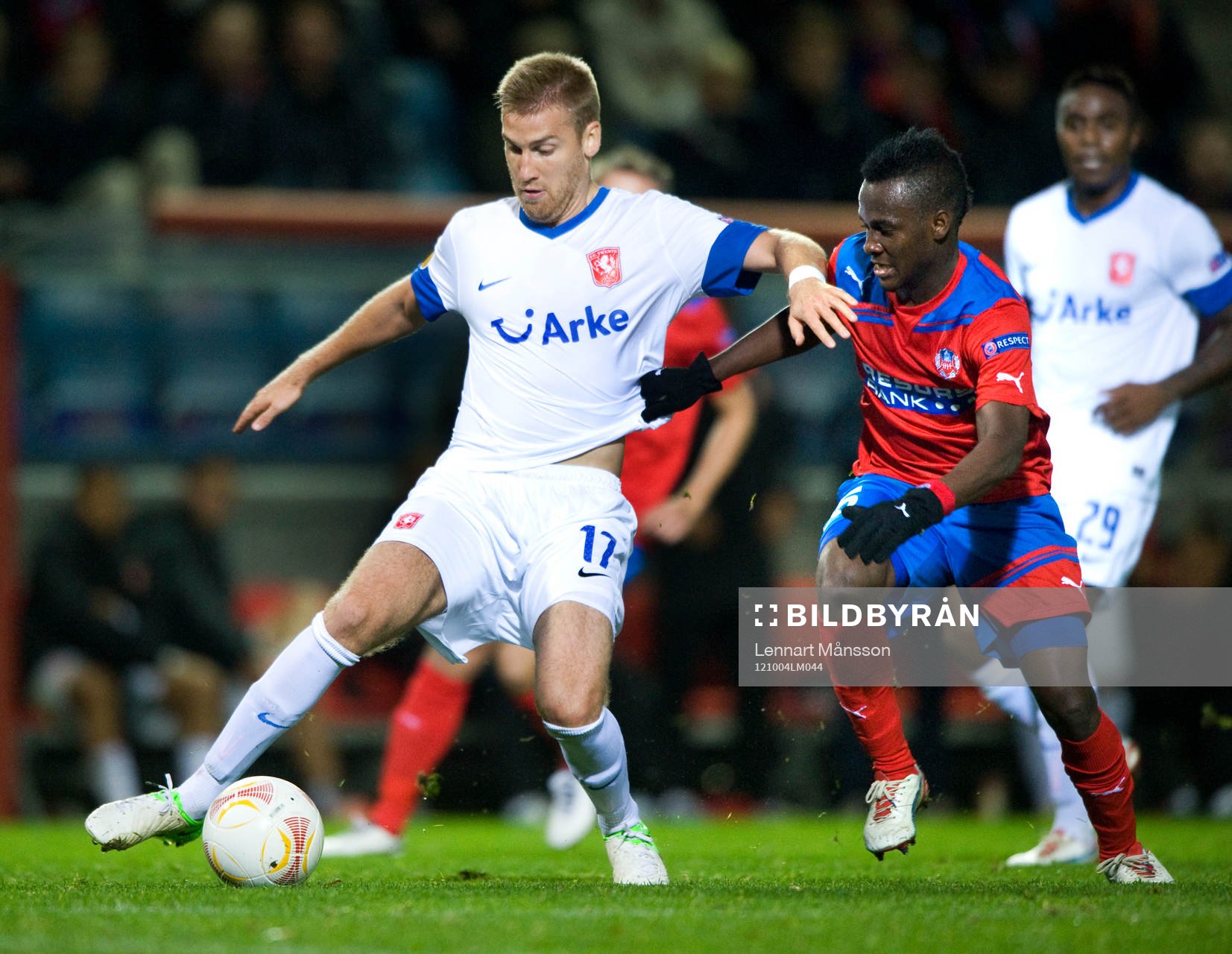 Rasmus Bengtsson, Twente och David Accam, Helsingborg