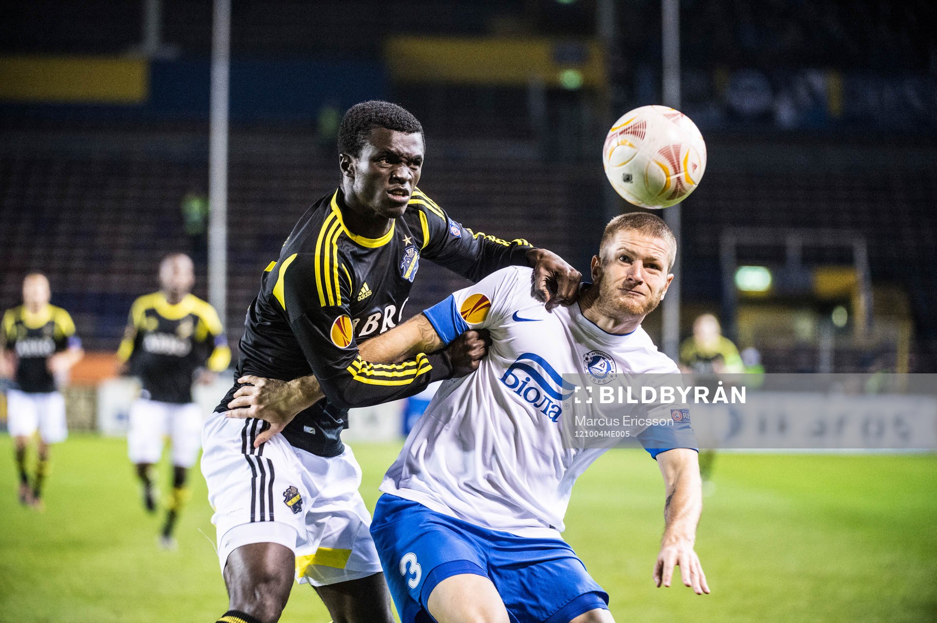 Kwame Karikari, AIK och Ondrej Mazuch, Dnipro