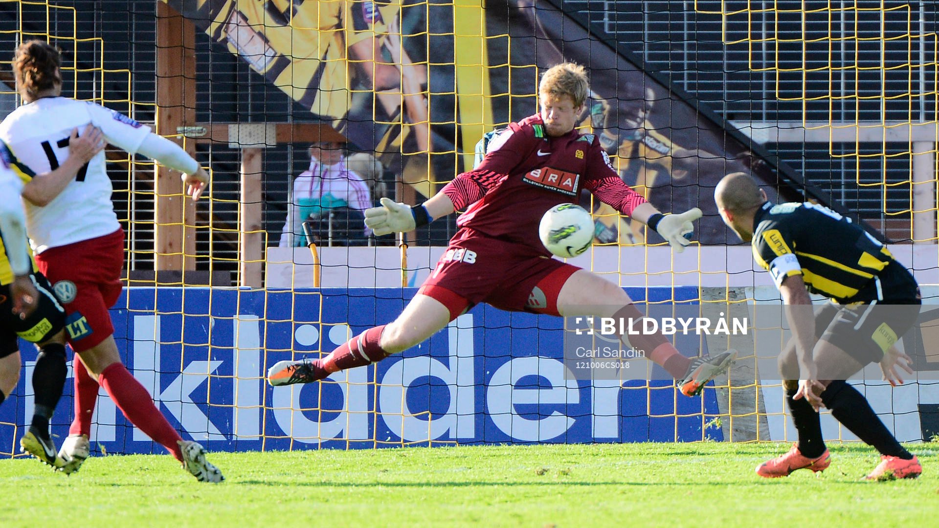 Christoffer Källqvist, Häcken räddar ett friläge