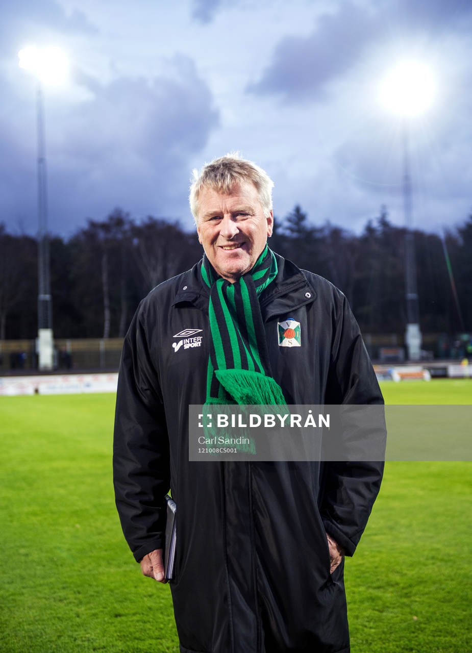 Fotboll, Superettan, Varberg - Halmstad: Conny Almsenius, Ordförande Varberg.