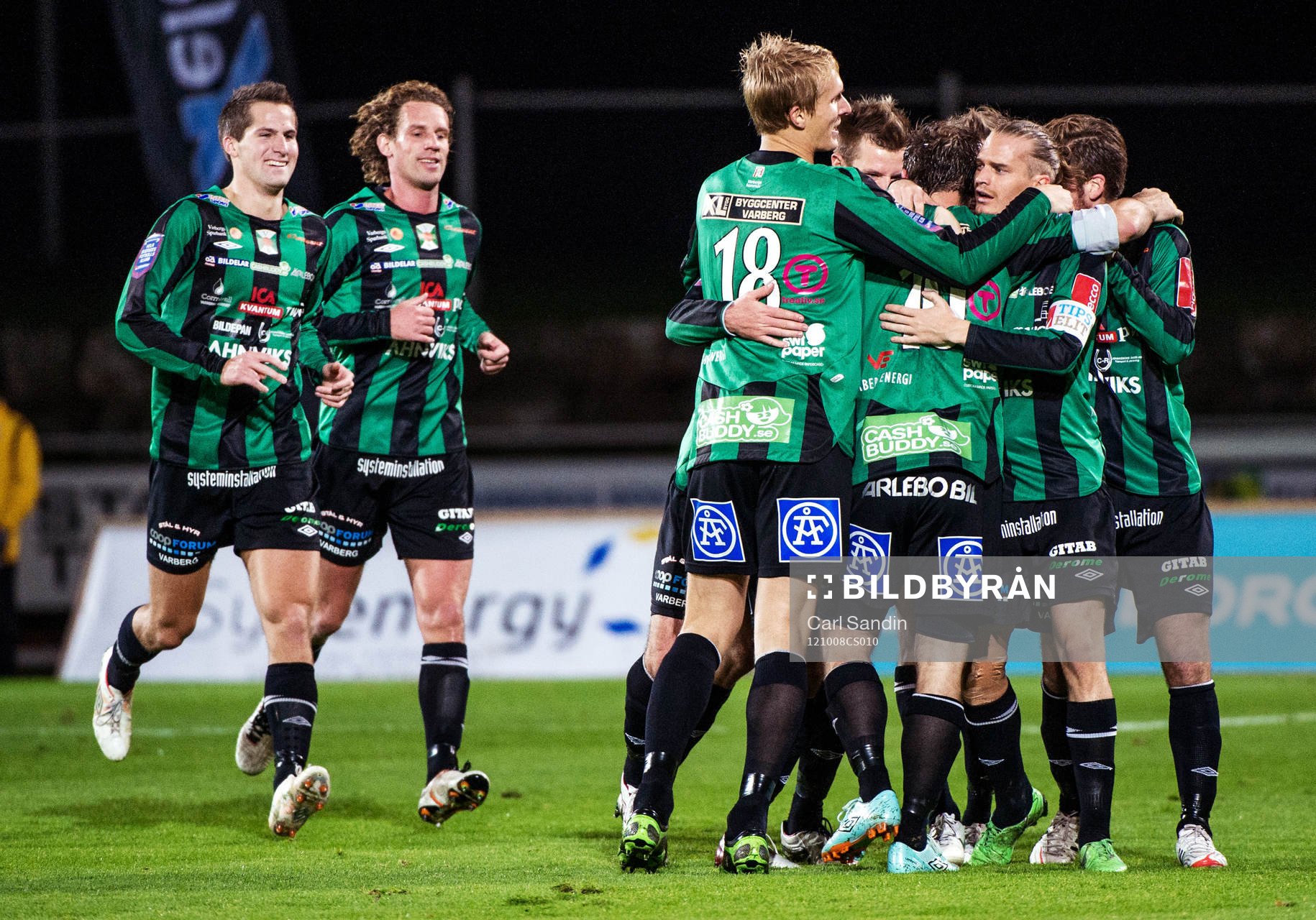 Patrik Larsson, Varberg, jublar