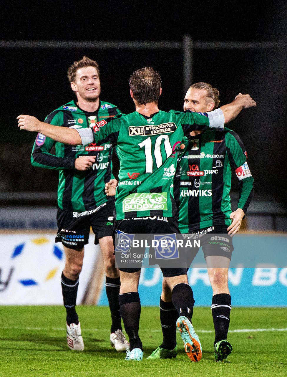 Patrik Larsson, Varberg, jublar