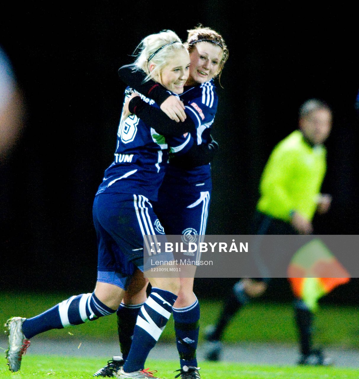 2-0 Olivia Johansson och Julia Lennartsson, Hessleholm,