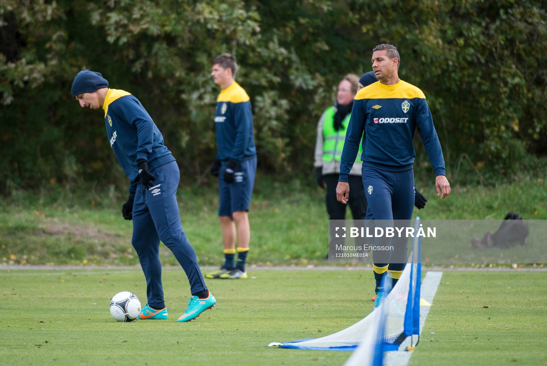 Zlatan Ibrahimovic och Mattias Ranegie värmer upp