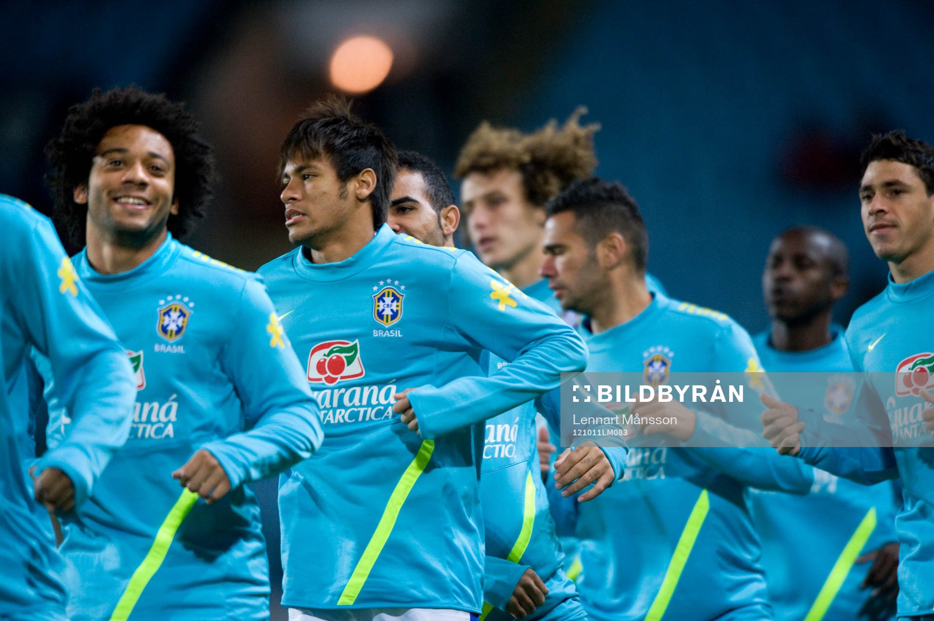 Uppvärmning, Brasilien, Marcelo och Neymar