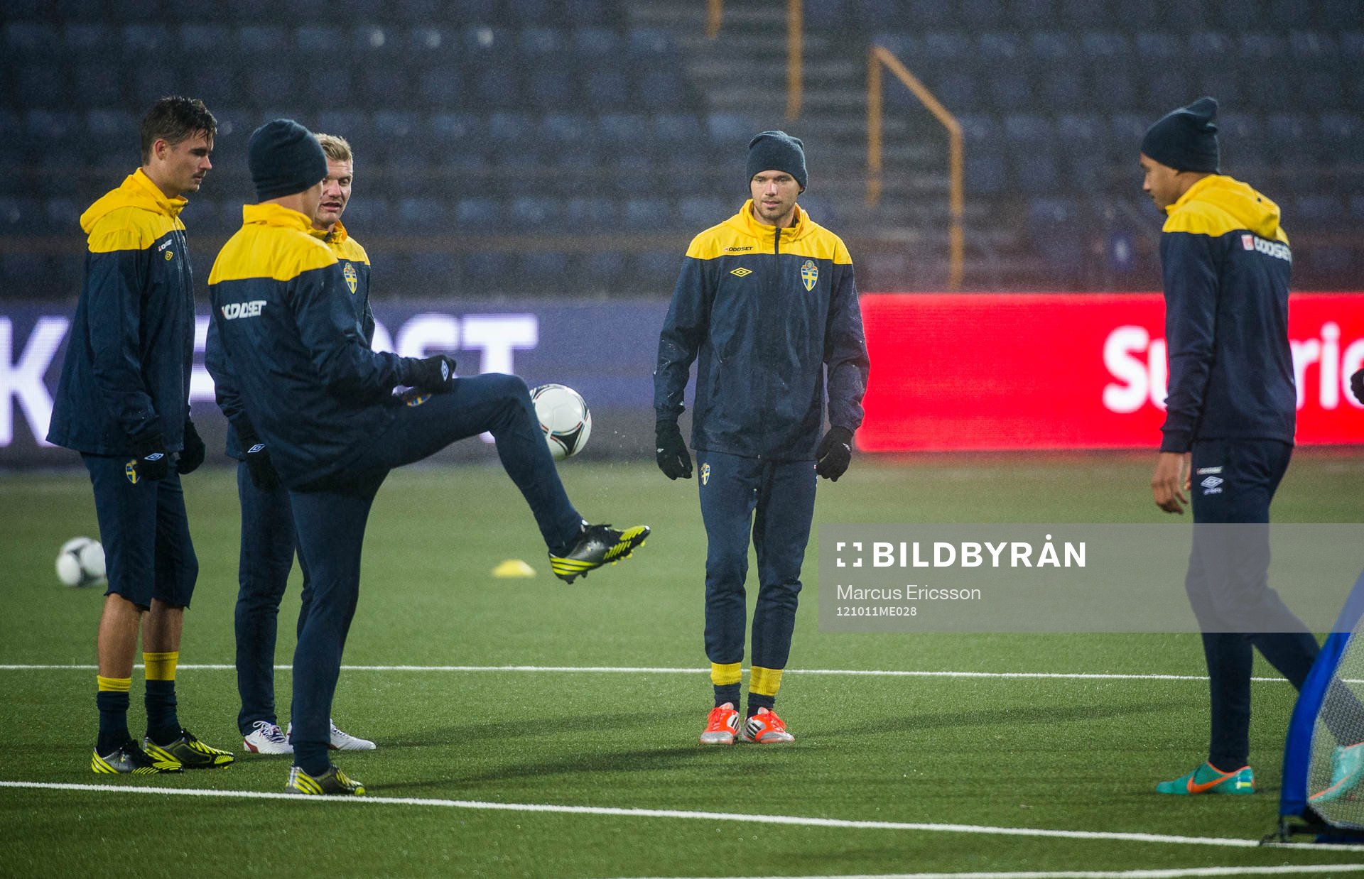 Sverige tränar på Tórsvöllur Stadion. Marcus Berg