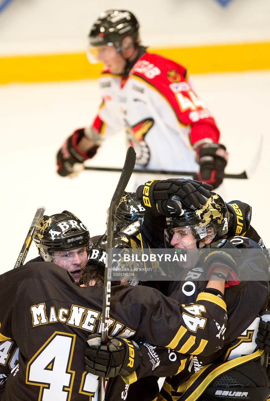 Nicklas Jensen, AIK gratuleras