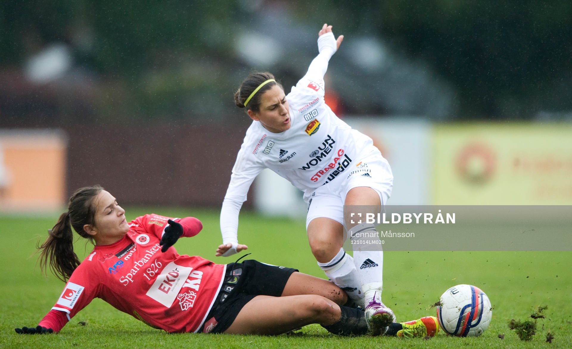 Veronica Boquete, Tyresö, stoppas av Elena Sadiku,