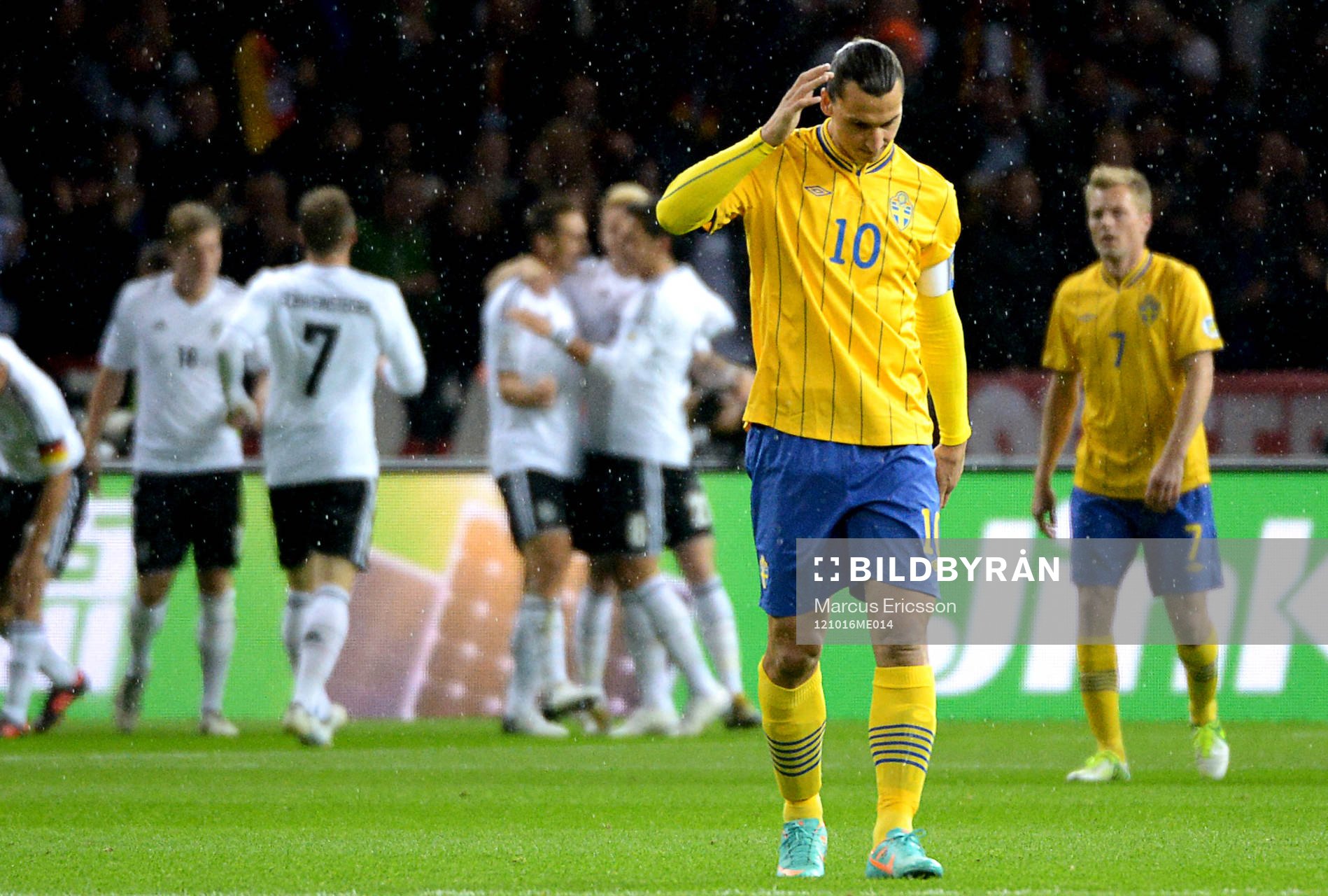 Zlatan Ibrahimovic, Sverige deppar