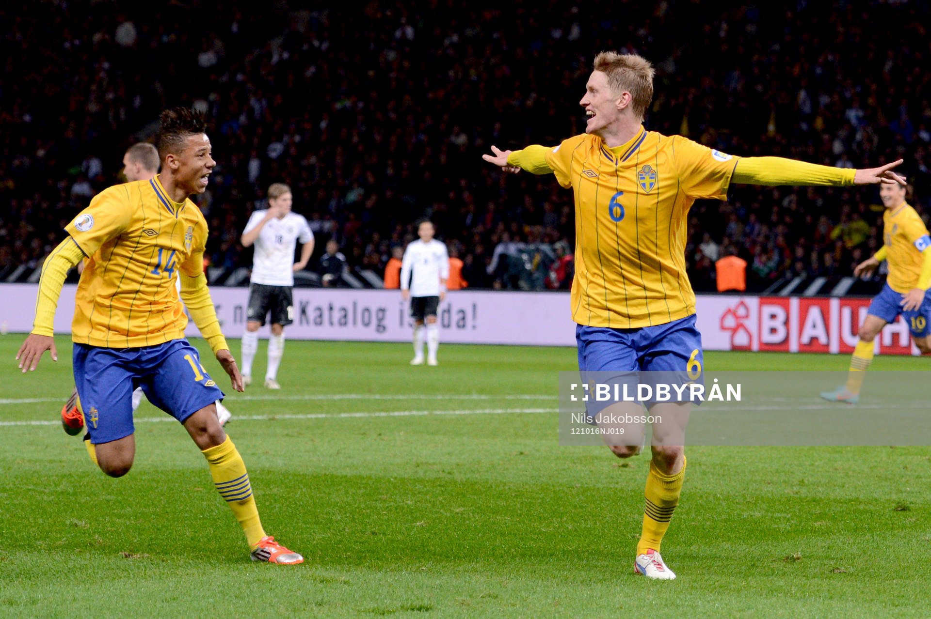 Rasmus Elm, Sverige jublar
