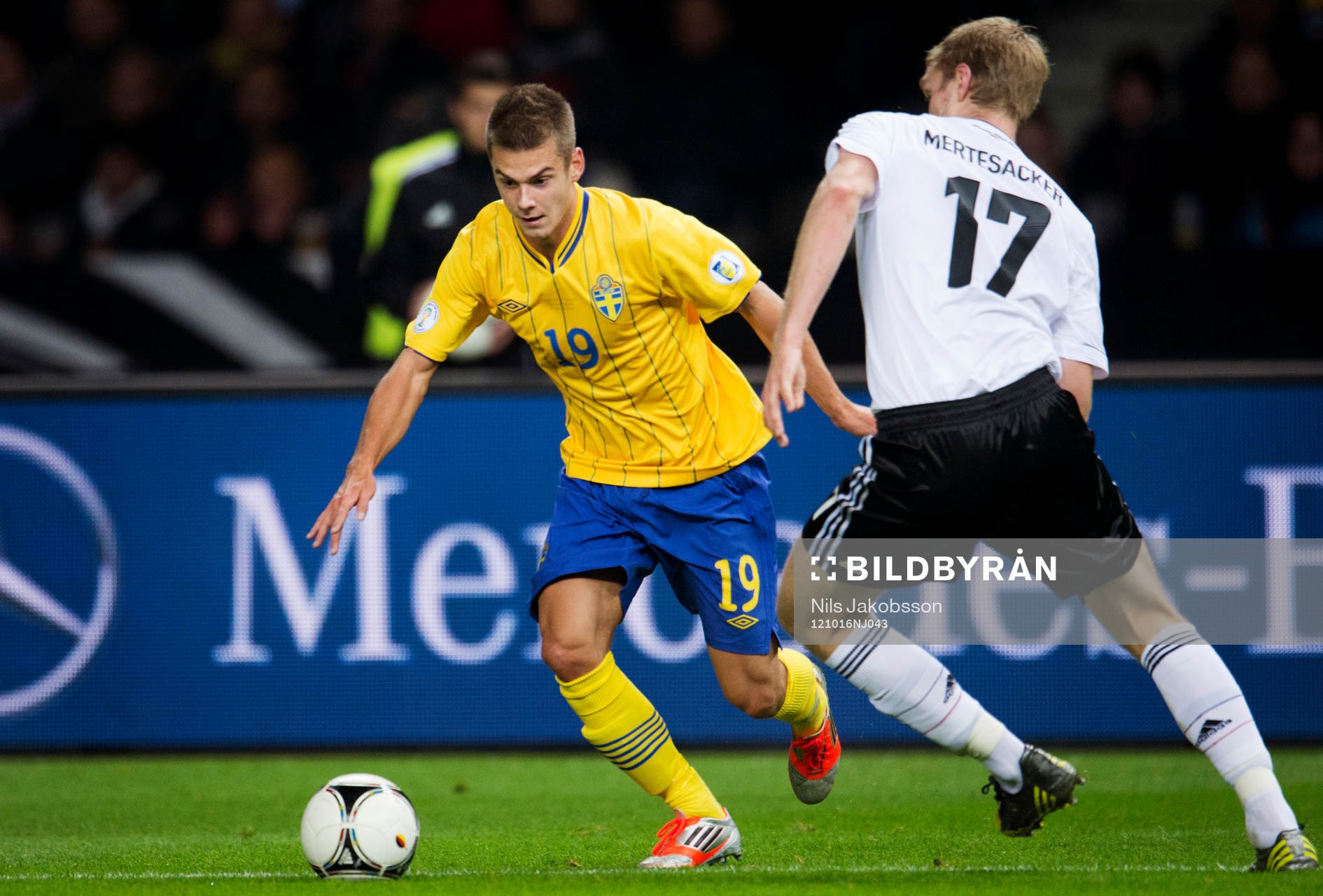 Alexander Kacaniklic, Sverige