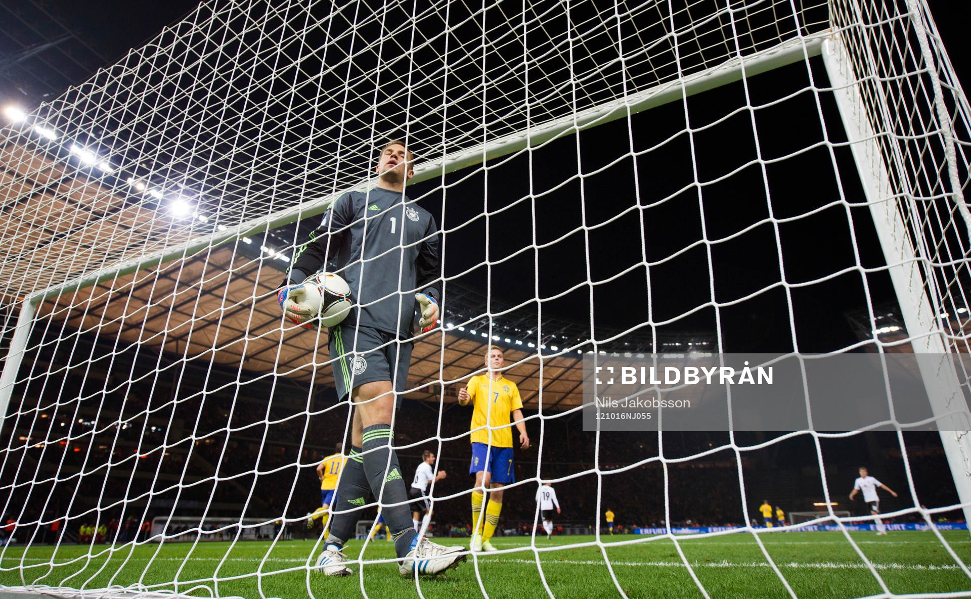 Manuel NEUER, målvakt, deppar