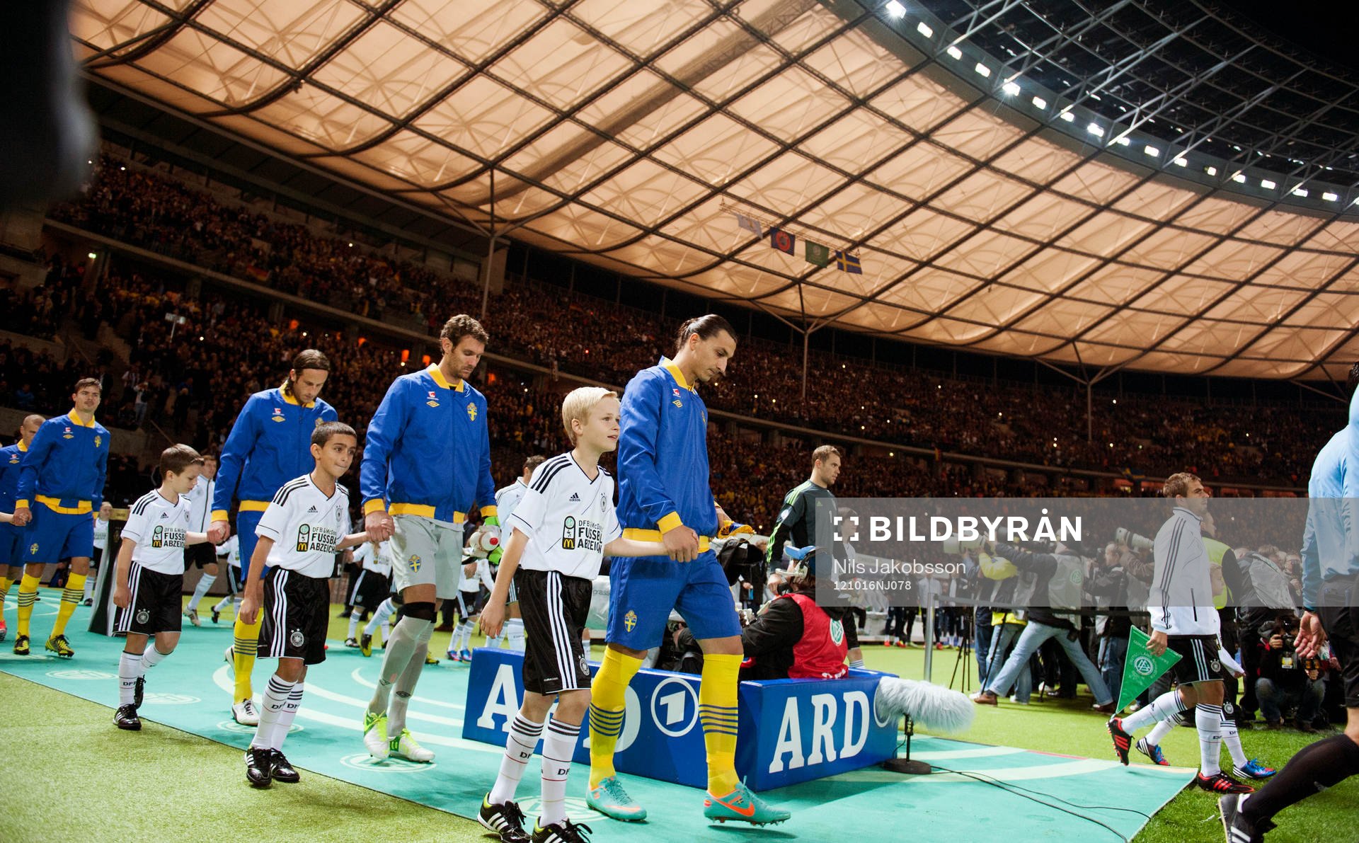 Jonas Olsson, Andreas Isaksson, målvakt, Zlatan