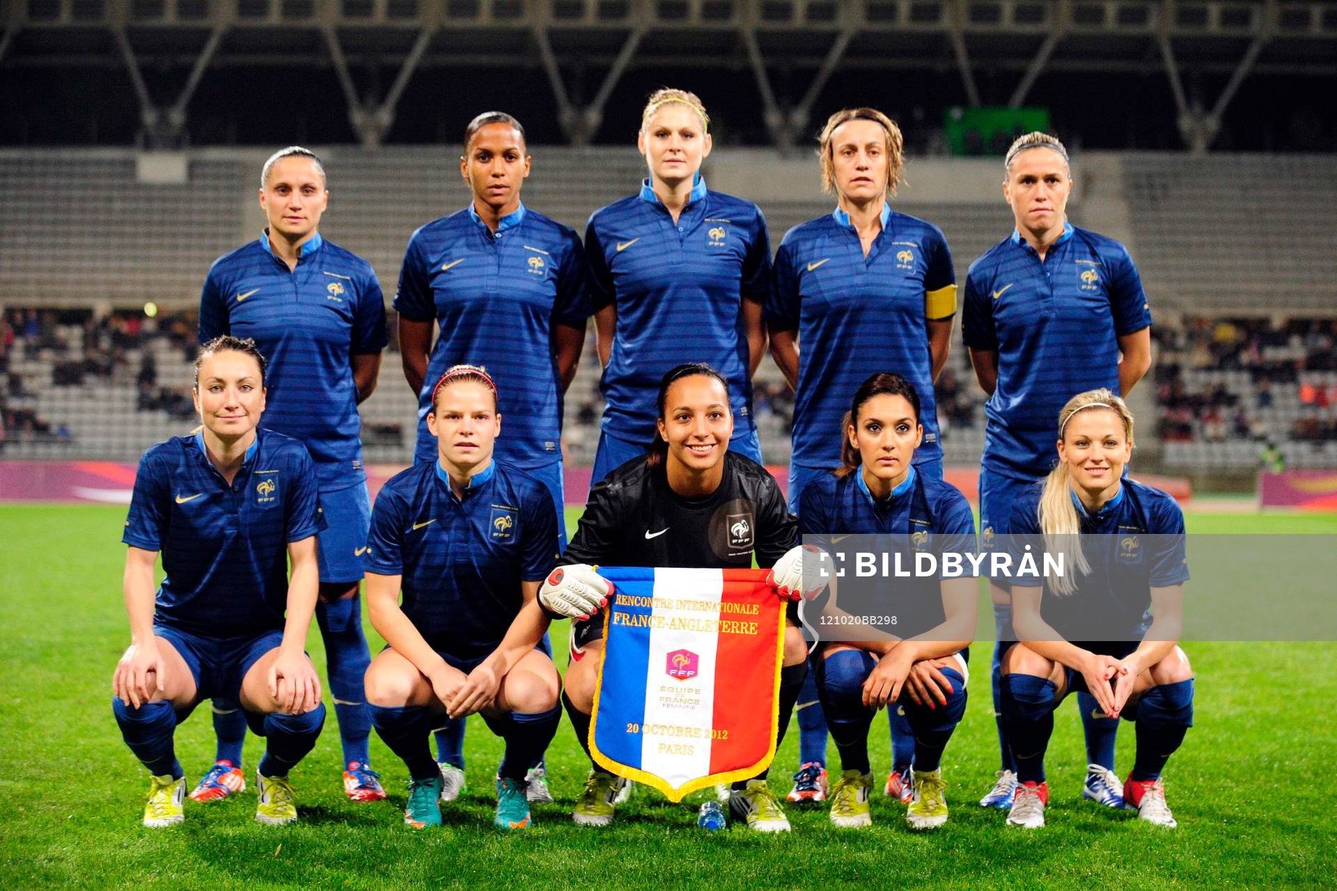  Fotboll, Frankrikes Damlandslag: Equipe de France  - 10 joueuses   - 20.10.2012 - France / Angleterre - Match Amical
