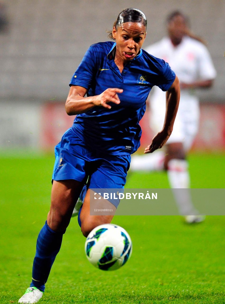  Fotboll, Frankrikes Damlandslag: Marie Laure DELIE    - 20.10.2012 - France / Angleterre - Match Amical