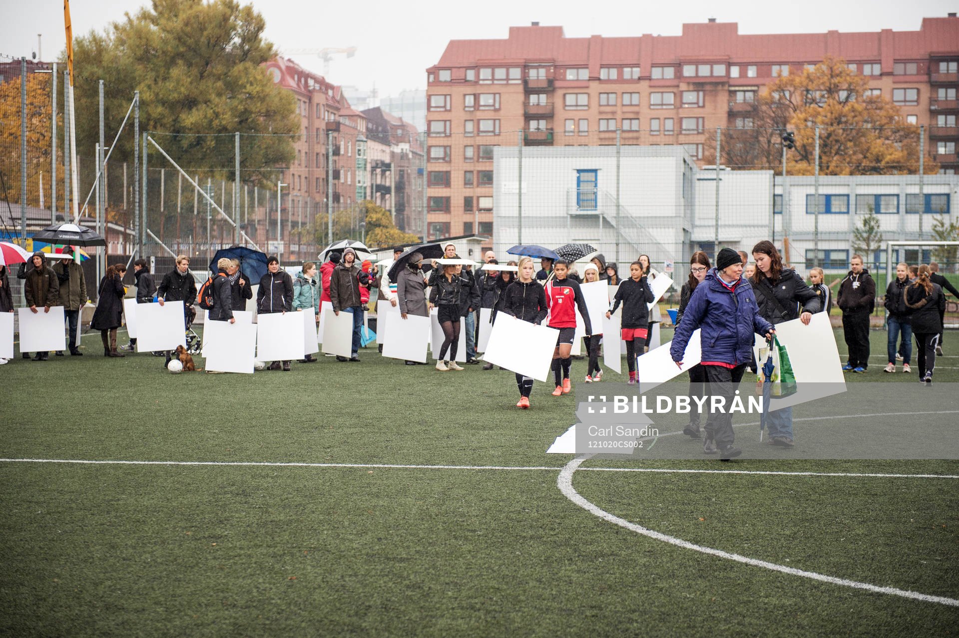 Damfotboll.com spelar in en film som ska symbolisera det
