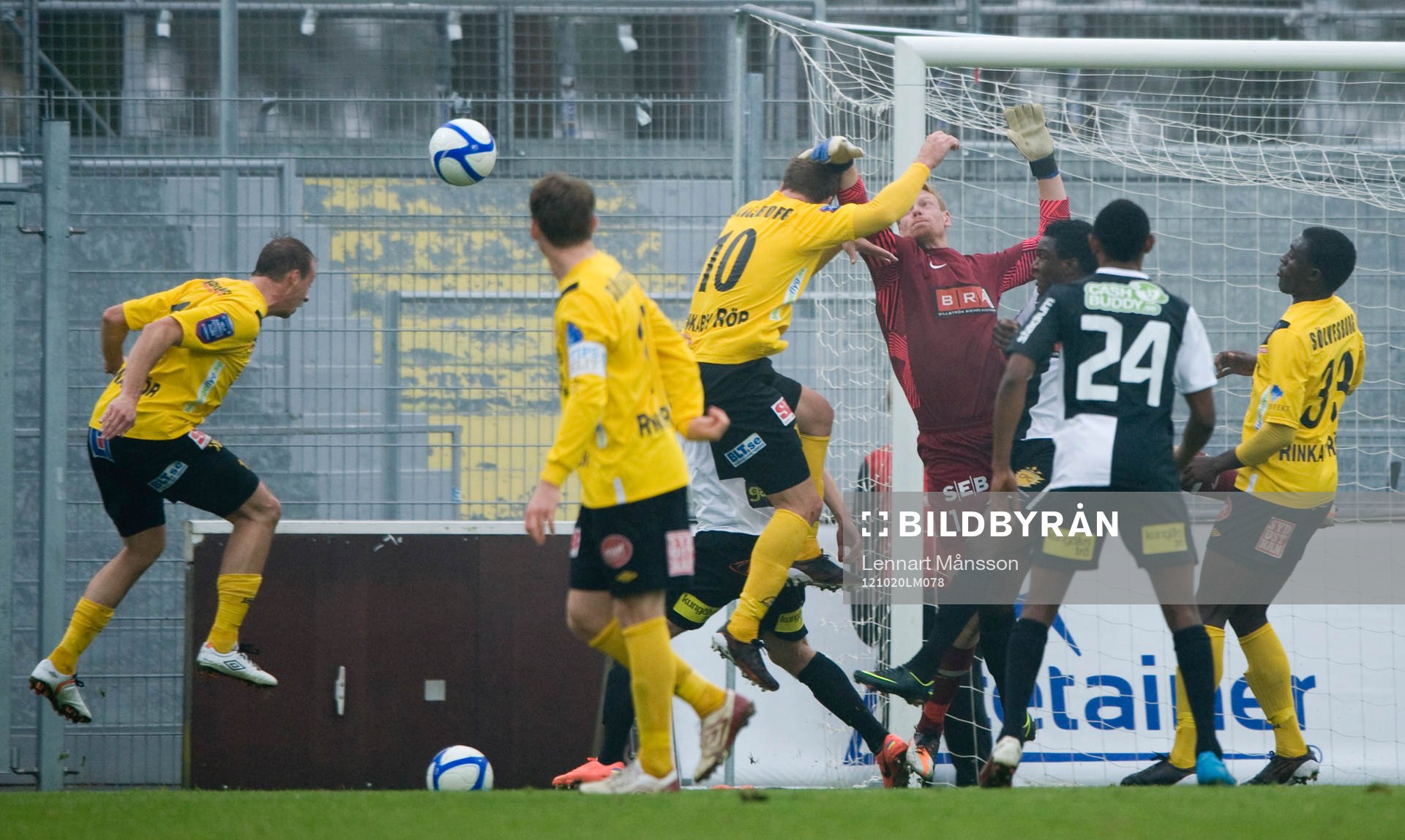 Christoffer Källqvist, målvakt, Häcken, räddar framför