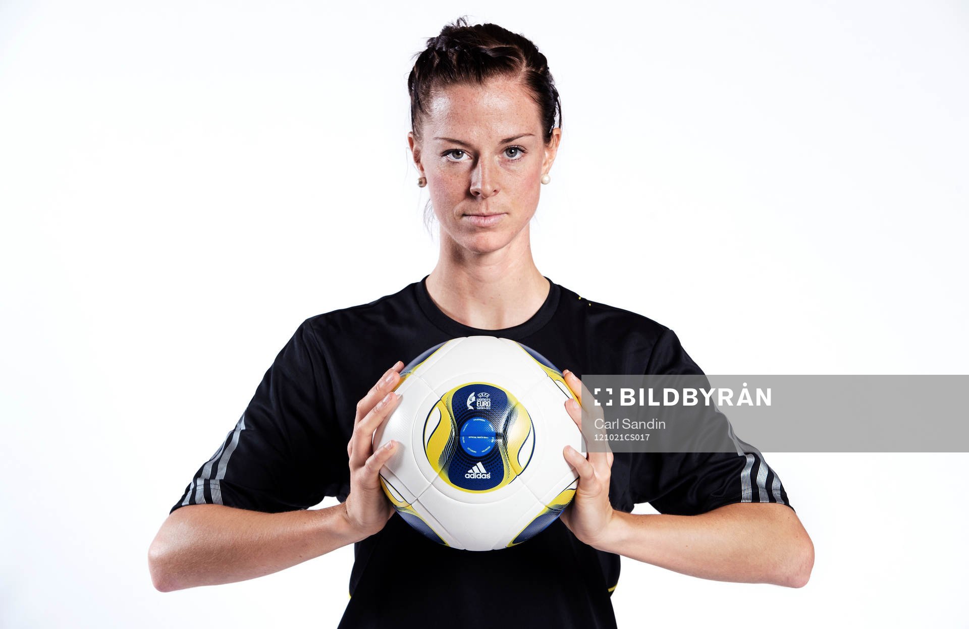 Lotta Schelin, Sverige