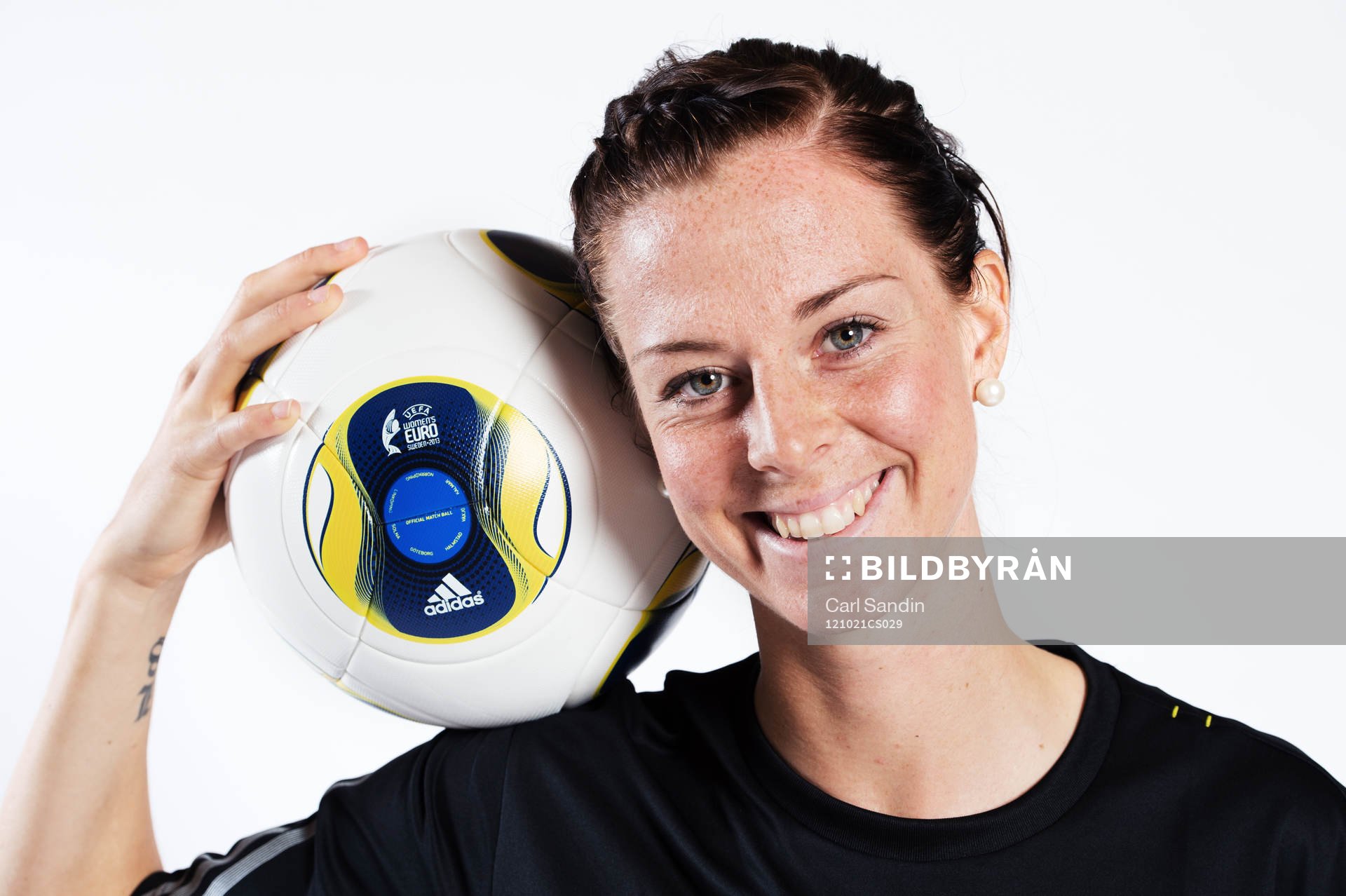 Lotta Schelin, Sverige