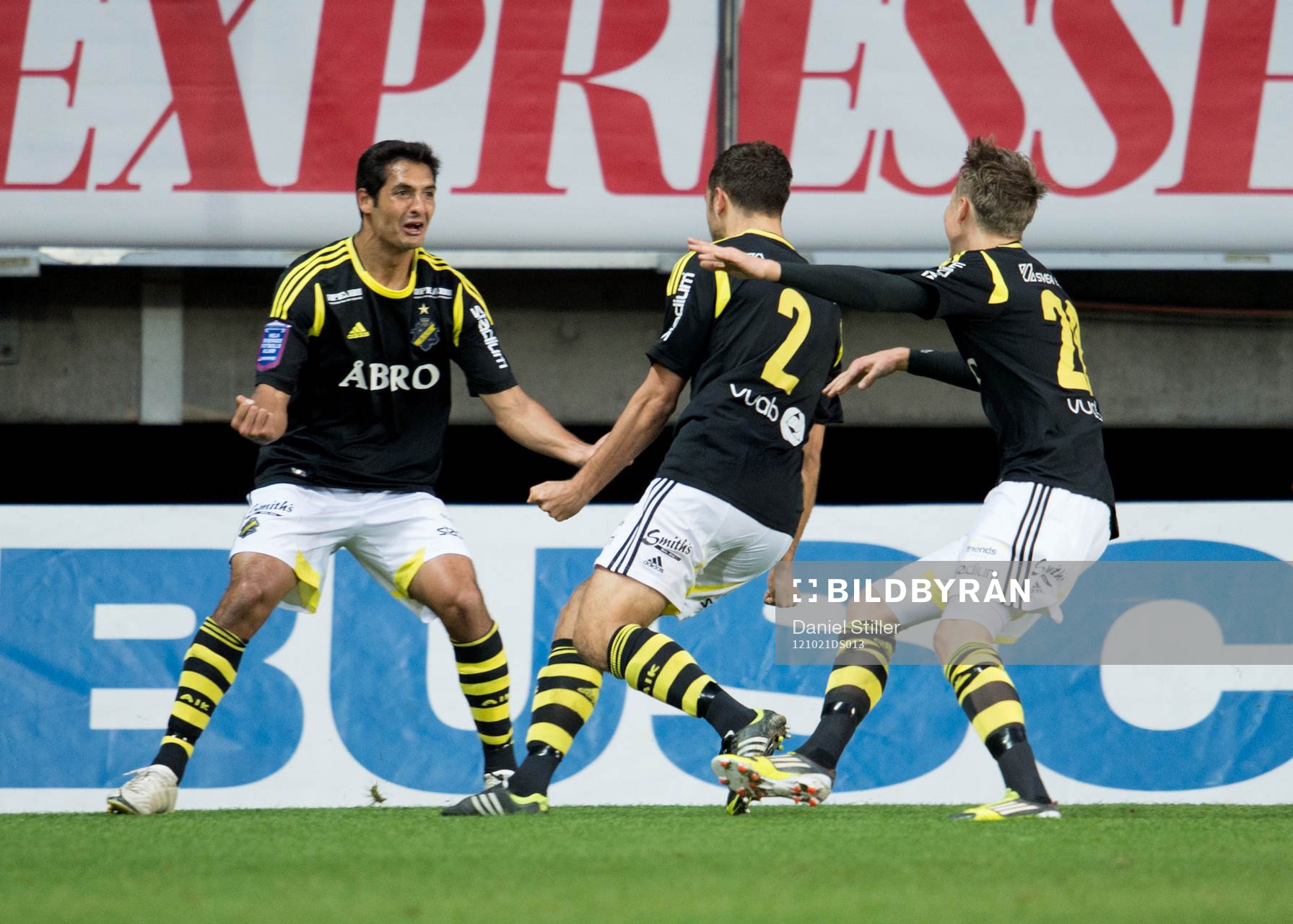 Fotboll, Allsvenskan, IFK Göteborg - AIK: Jubel AIK när Niklas Backman gör 0-1