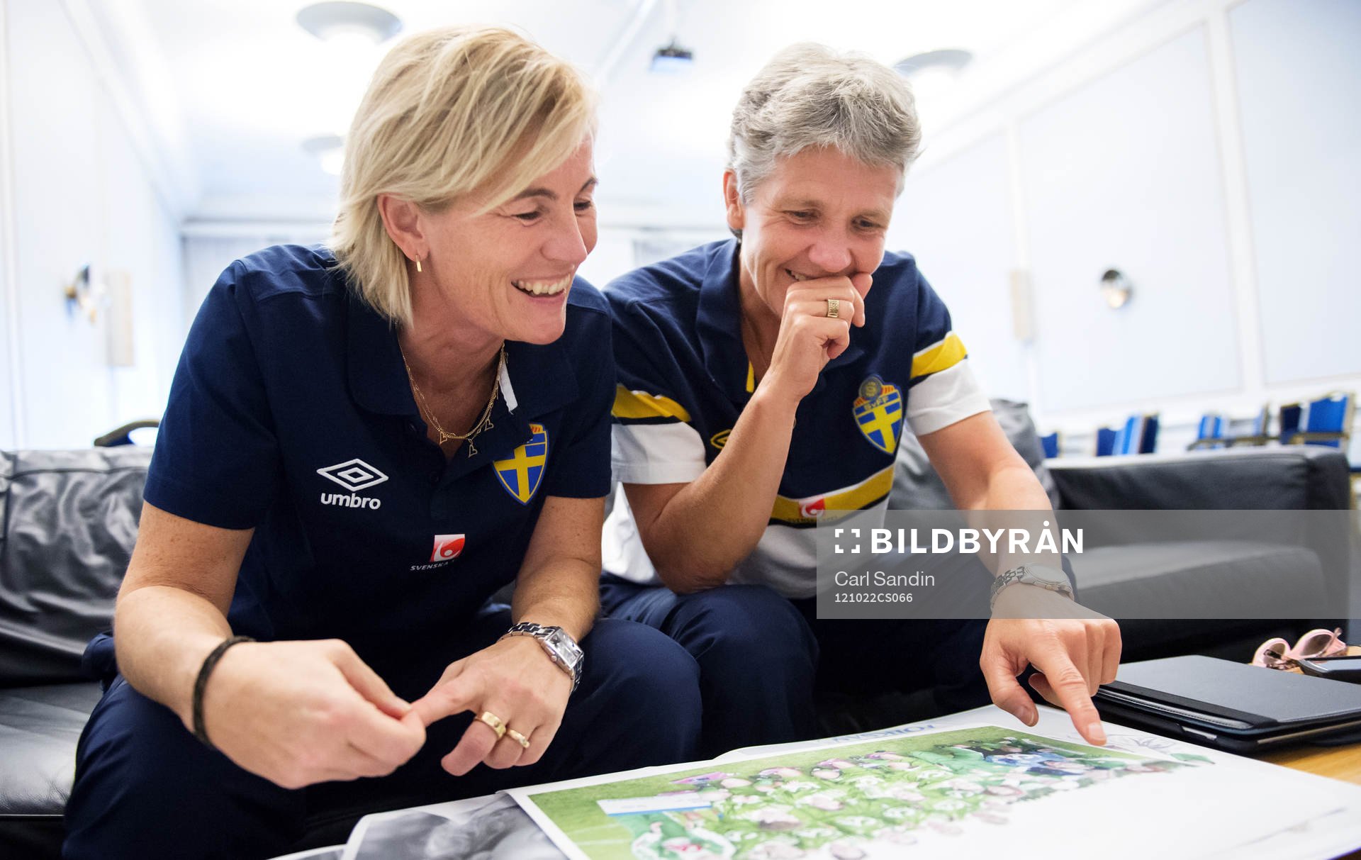 Lilie Persson assisterande förbundskapten och Pia