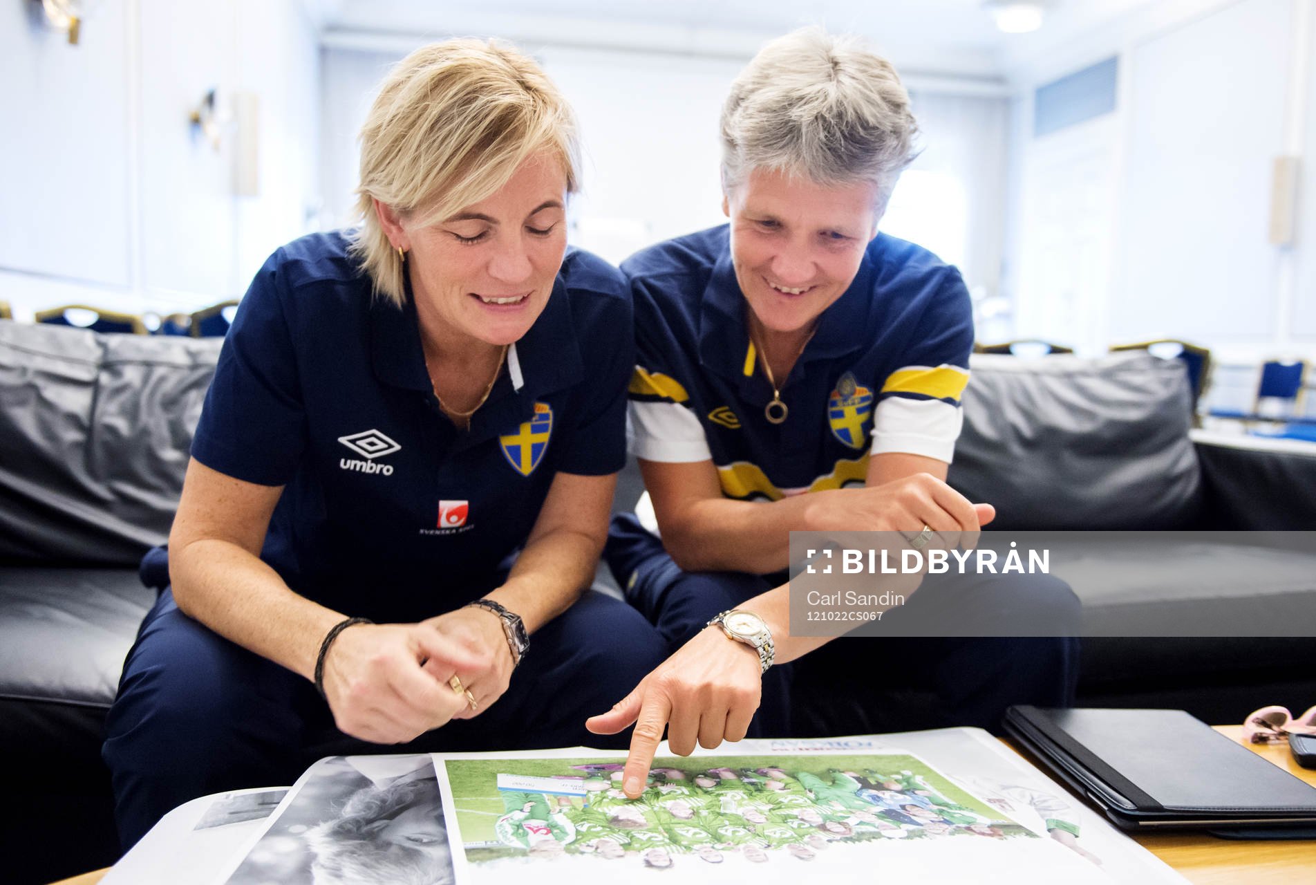Lilie Persson assisterande förbundskapten och Pia