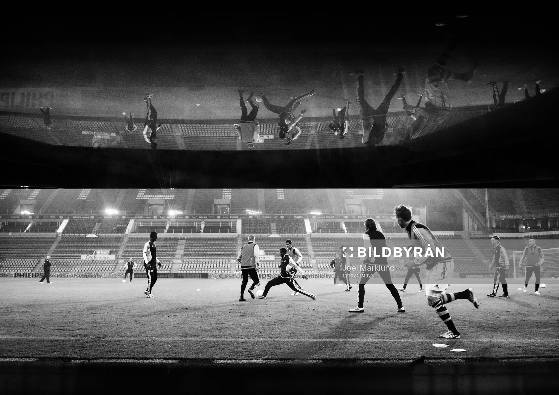 Fotboll, inför Europa League, AIK: AIK tränar på Philips Arena i Eindhoven inför morgondagens match mot PSV Eindhoven.
