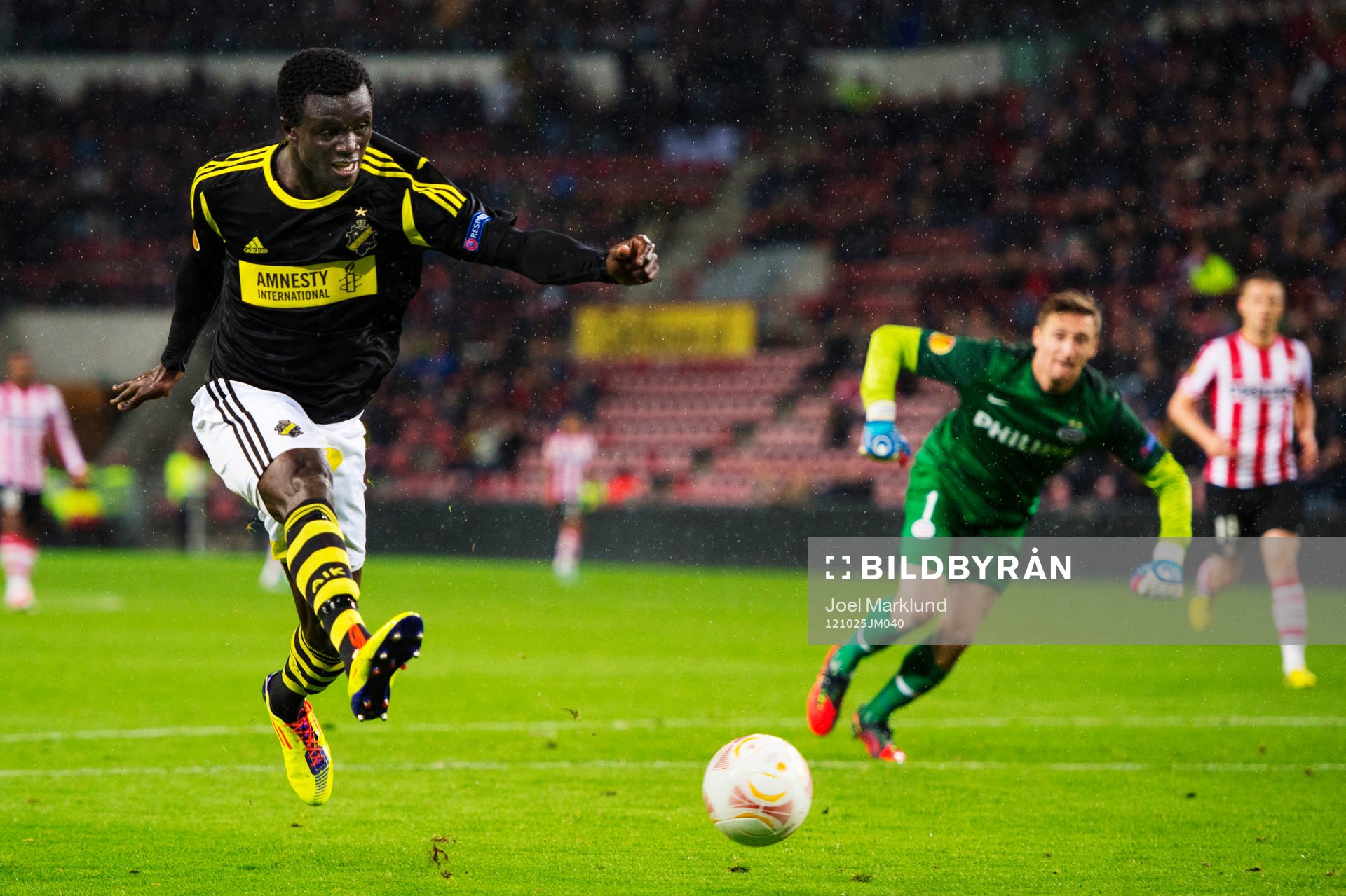 Kwame Amponsah Karikari, AIK, skjuter in 0-1
