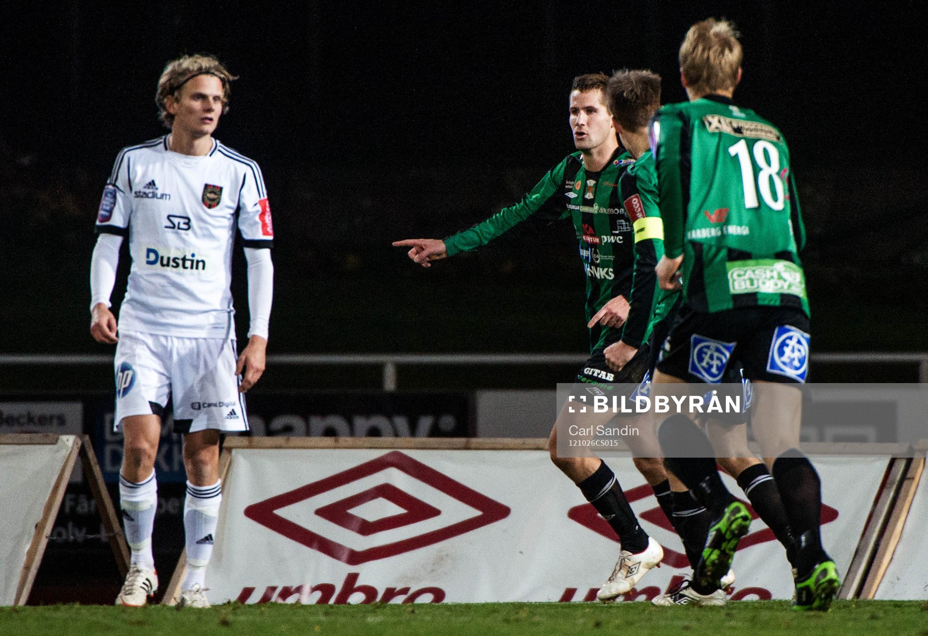 Fotboll, Superettan, Varberg - Brommapojkarna: Gabriel Altemark Vanneryr, Varberg, jublar efter att ha gjort 2-2.