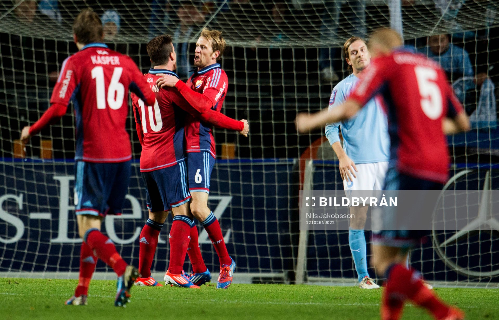 Malmös Simon Thern gör 1-0
