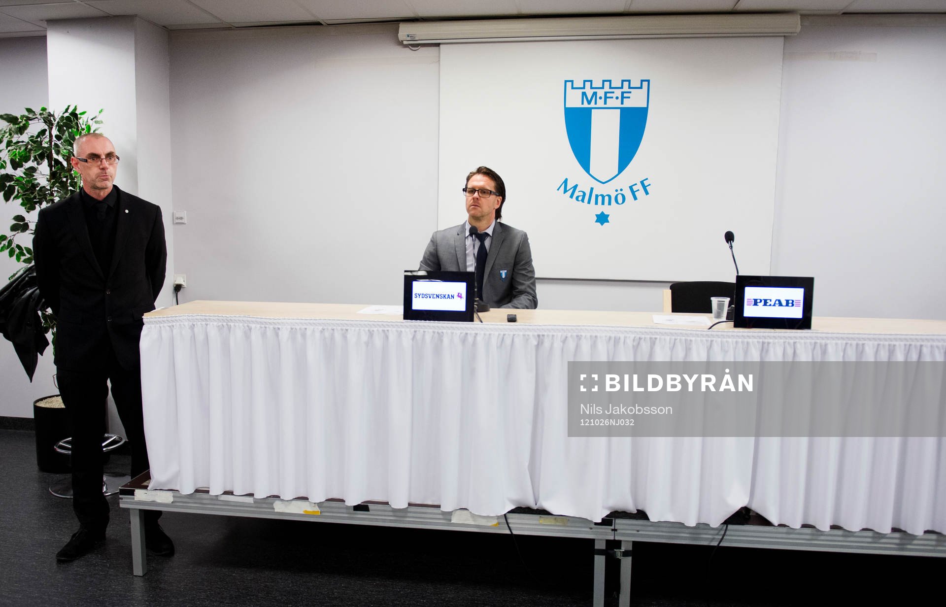 Per Welinder, Rikard Norling, tränare Malmö FF satt