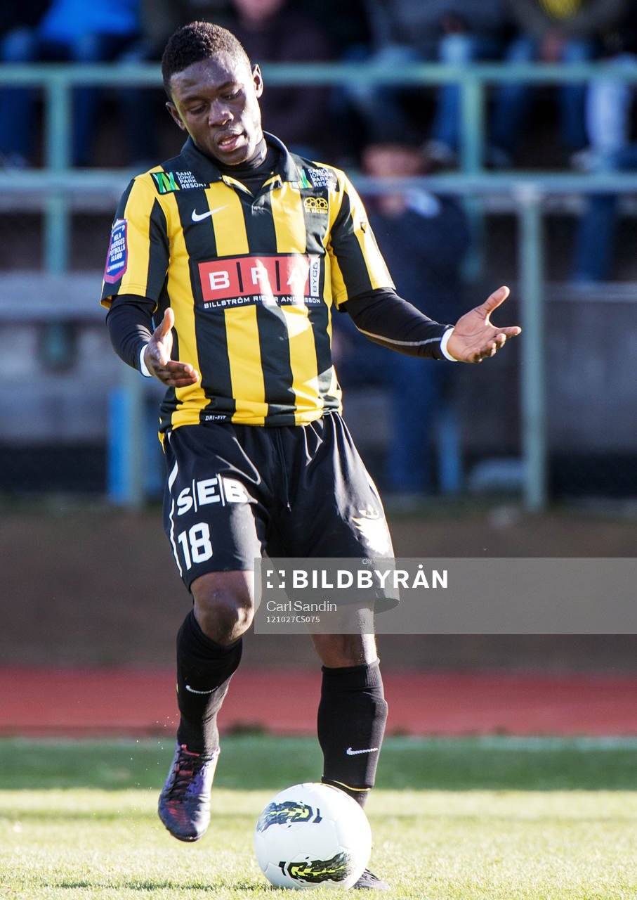 Fotboll, Allsvenskan, Häcken - Kalmar: Waris Majeed, Häcken, ser uppgiven ut efter att ha blivit avblåst för offside.