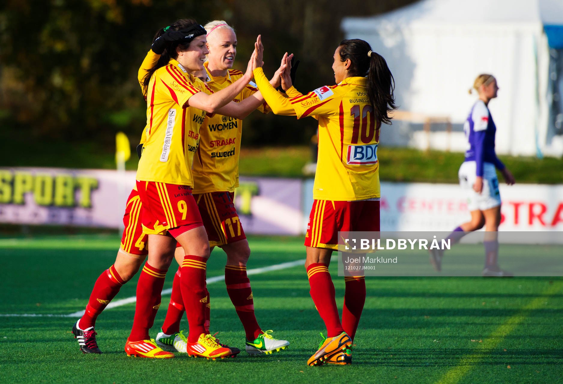 Madelaine Edlund, Veronica Boquete, Caroline Seger och